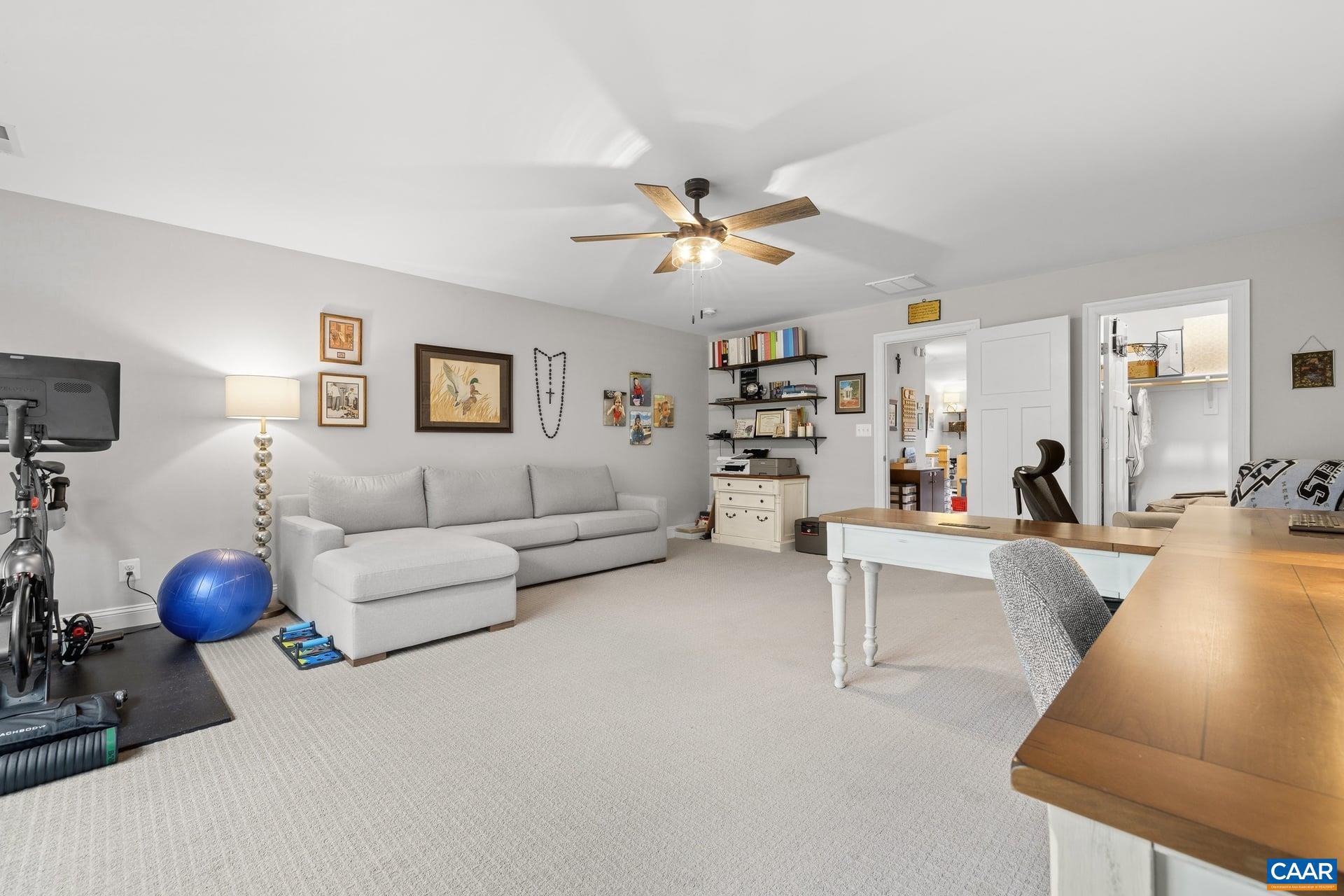 TWO RIVERS - Residential