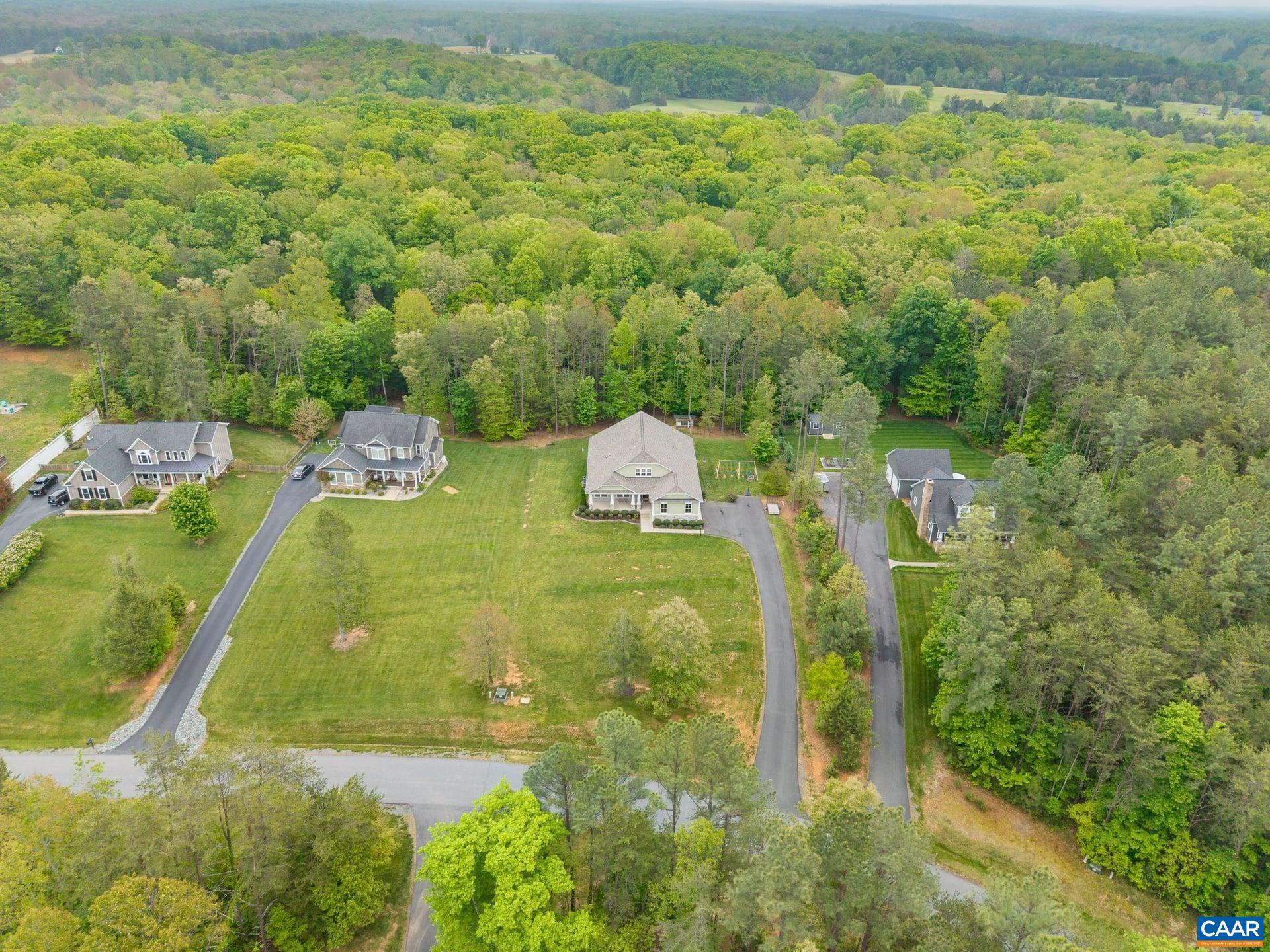 TWO RIVERS - Residential