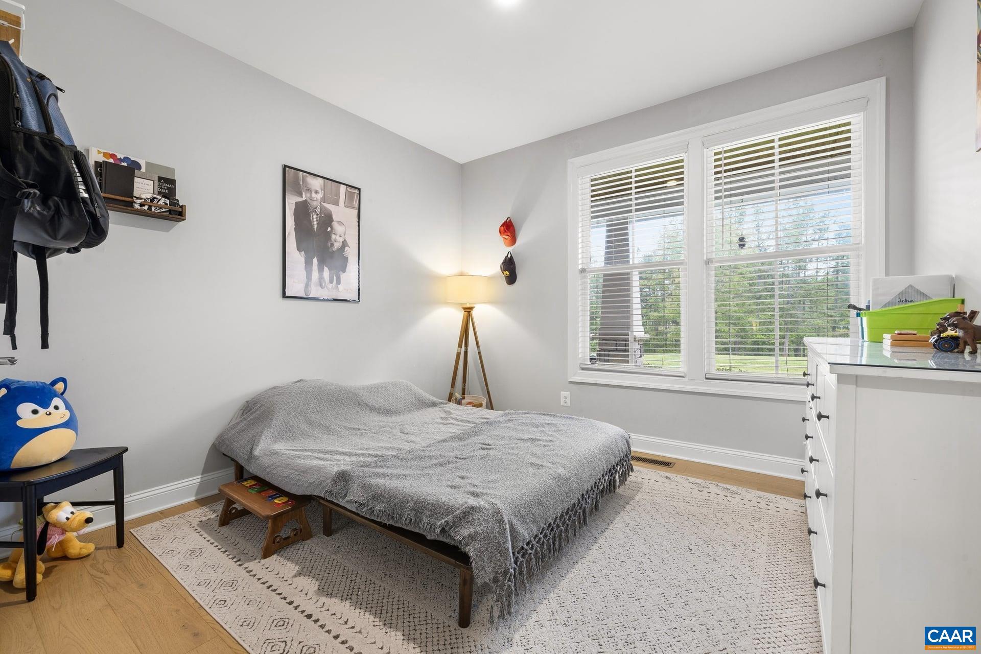 TWO RIVERS - Residential