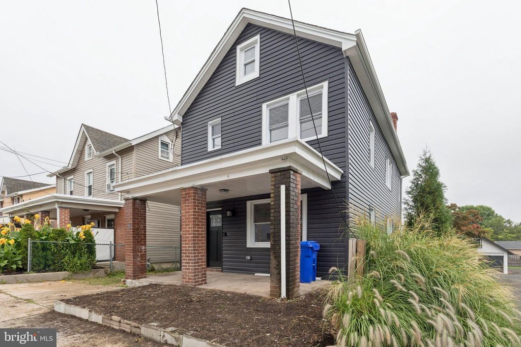 Photo of 65 Limekiln Pike, GLENSIDE, PA 19038 (MLS # PAMC2151758)