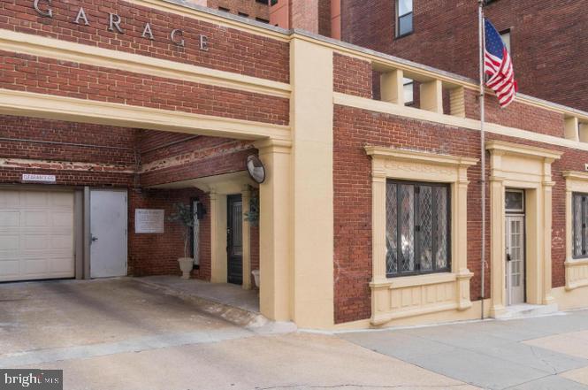 1001 SAINT PAUL STREET 1A