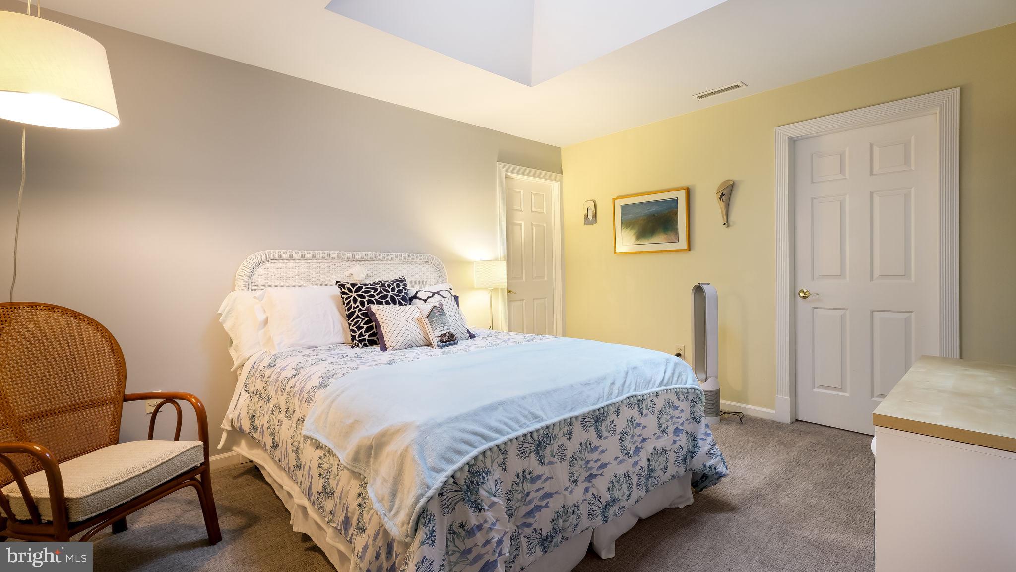 SUTPHIN PINES - Residential