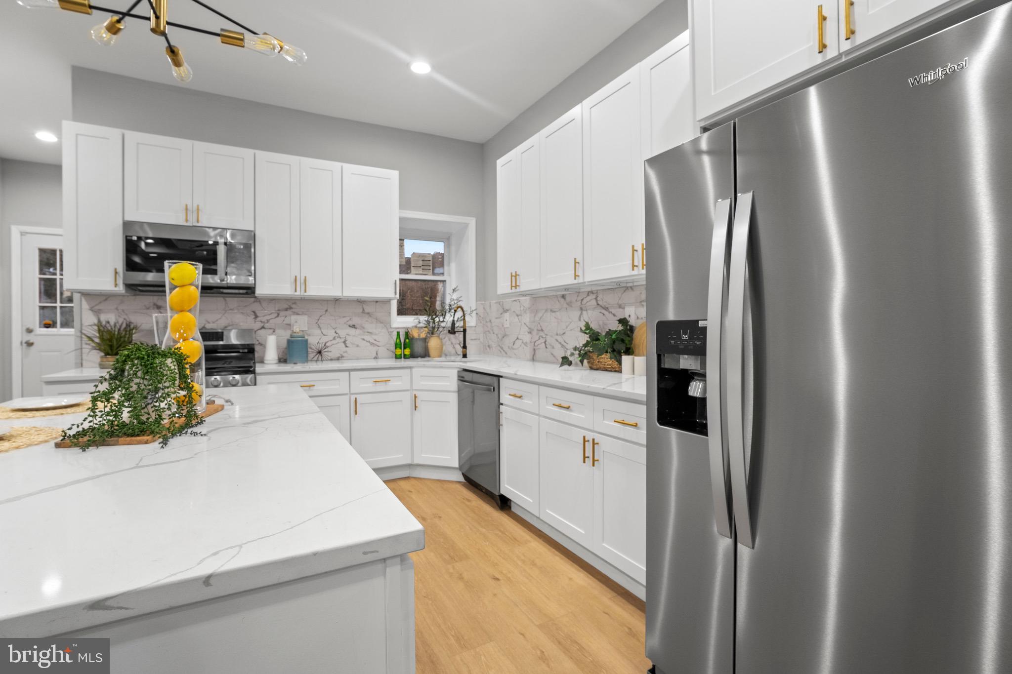 FRANKLIN SQUARE HISTORIC DISTRICT - Residential