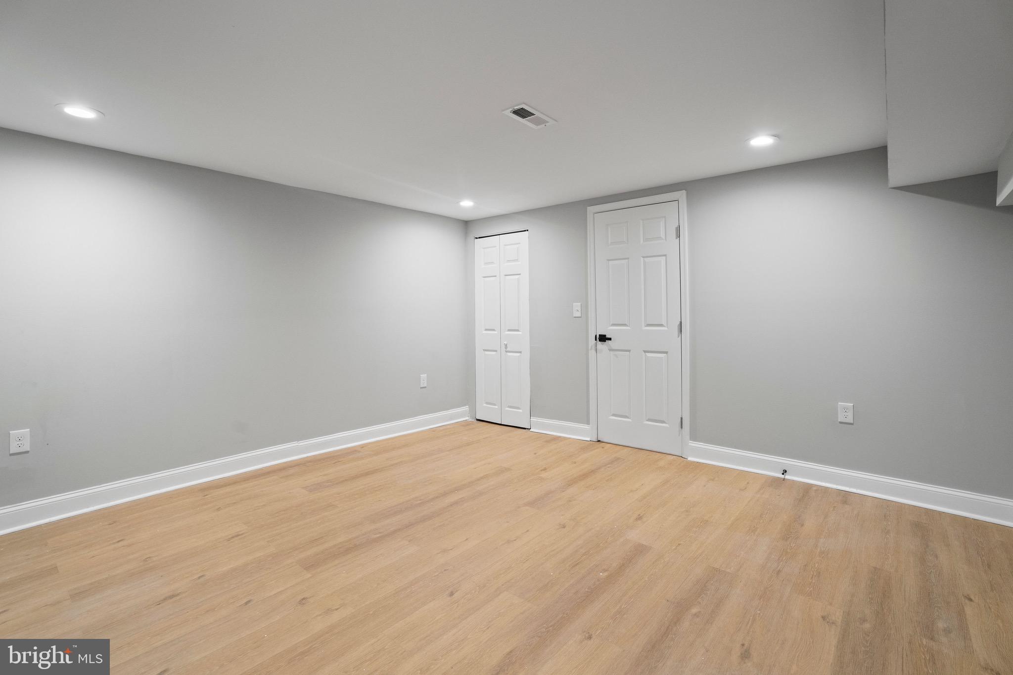 FRANKLIN SQUARE HISTORIC DISTRICT - Residential