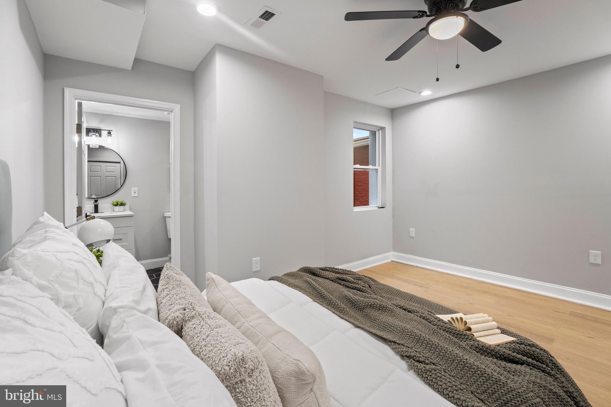 FRANKLIN SQUARE HISTORIC DISTRICT - Residential