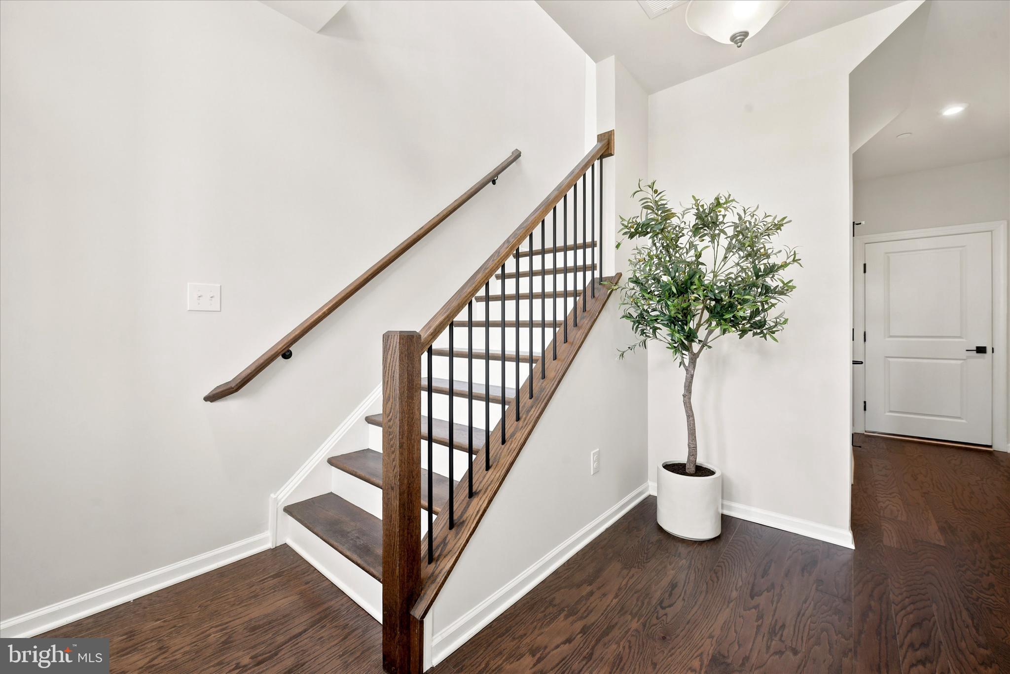 814 FURNACE COURT