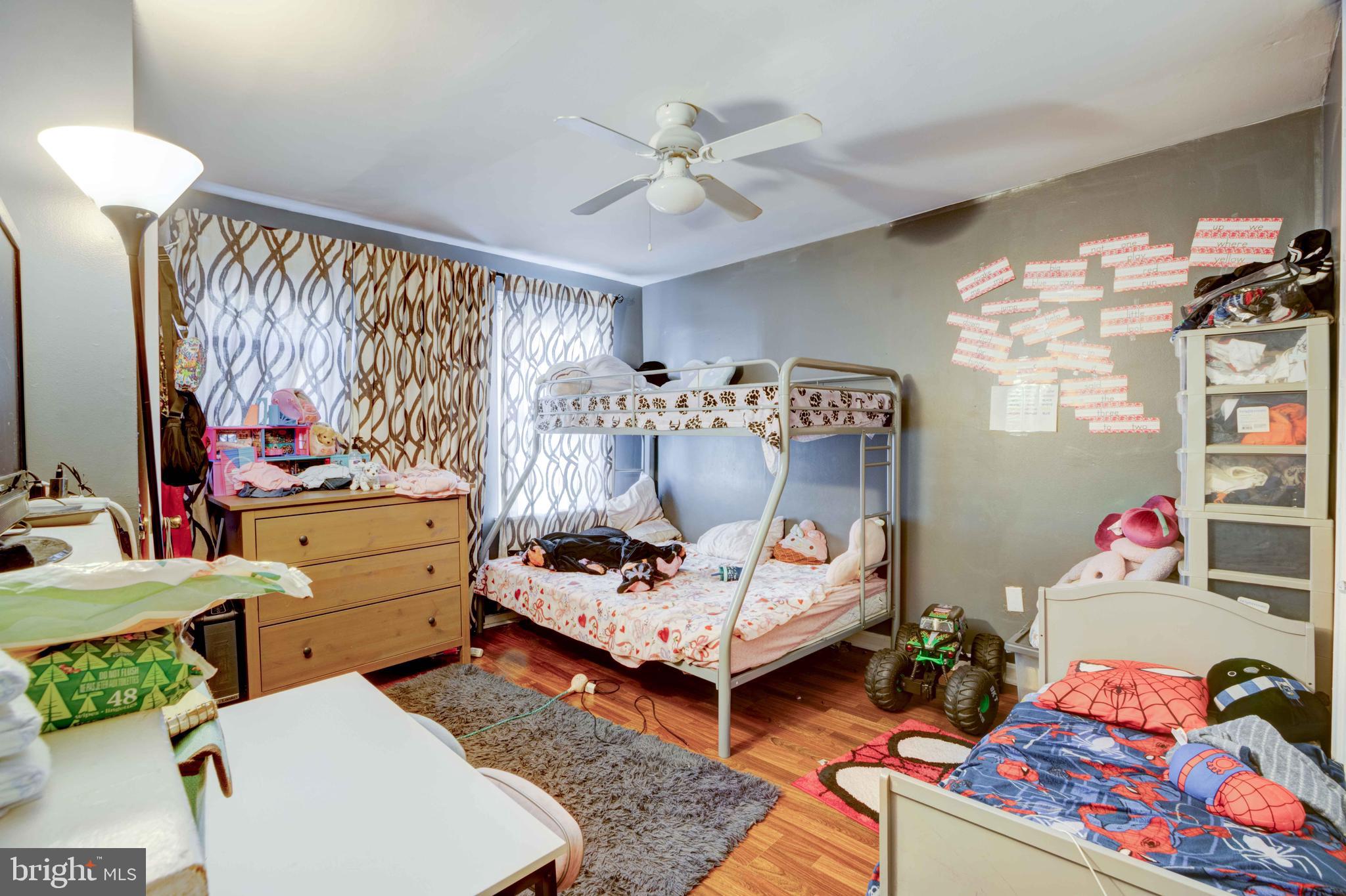 BUTCHERS HILL - Residential