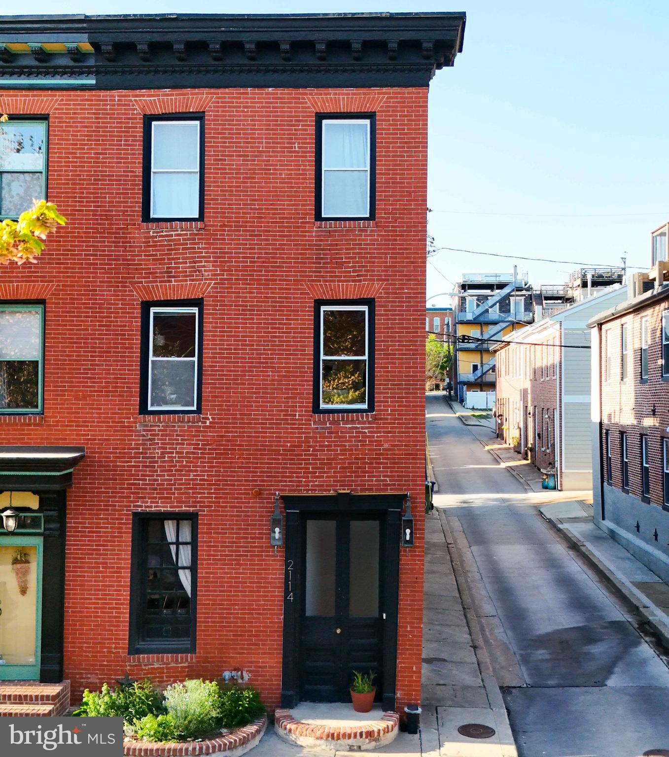 BUTCHERS HILL - Residential