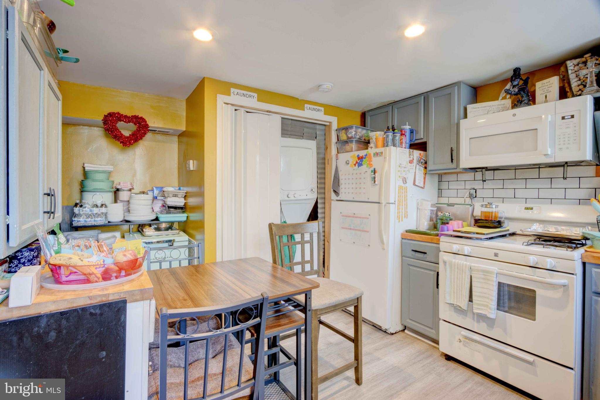 BUTCHERS HILL - Residential