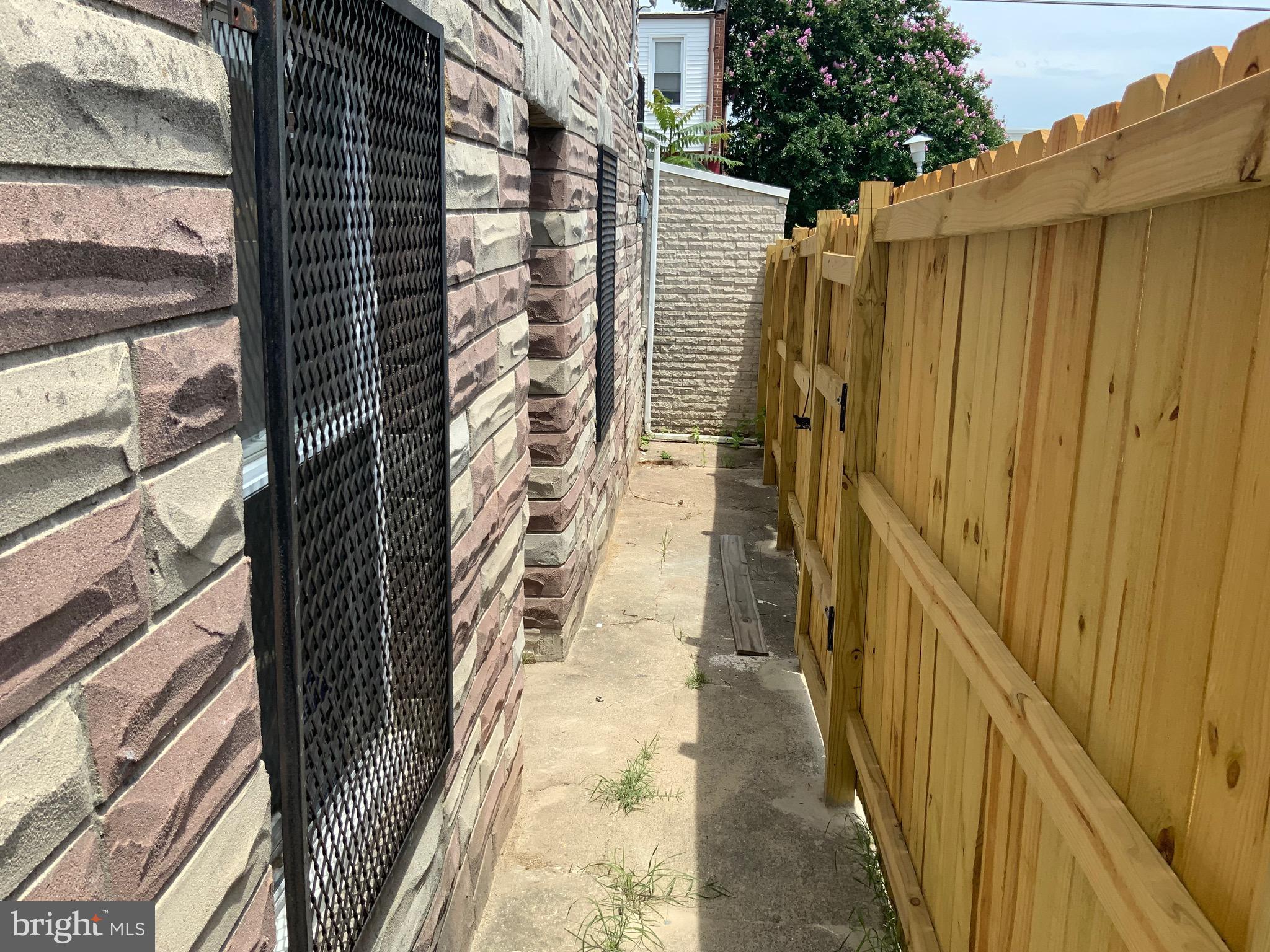 BELAIR-EDISON - Residential