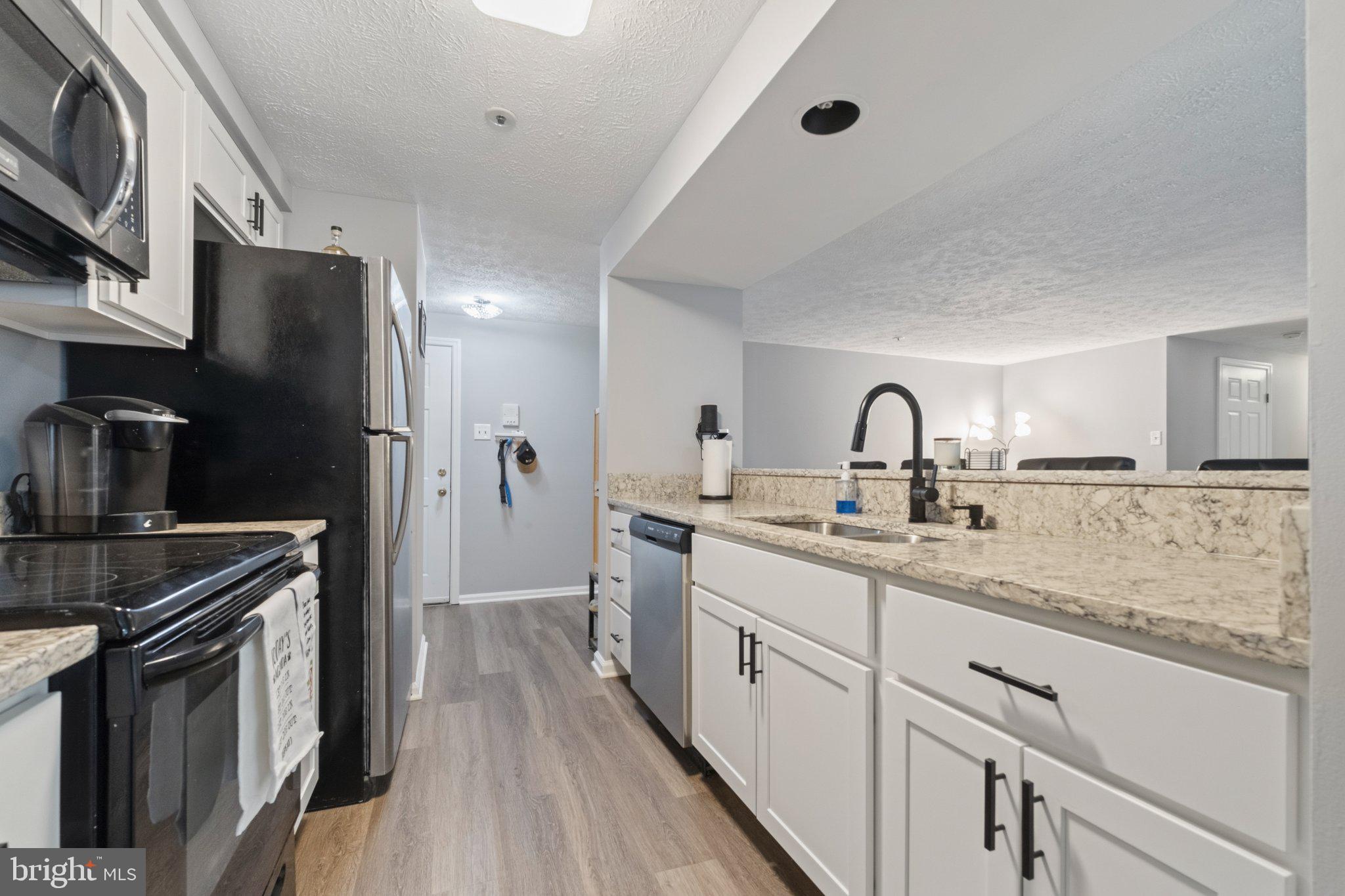 653 DEERING ROAD 3C