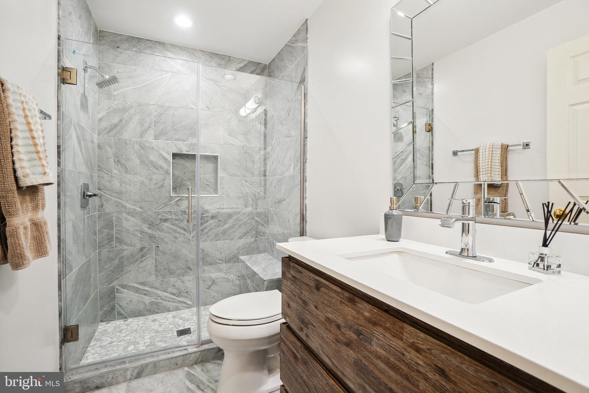 AVENEL - Residential