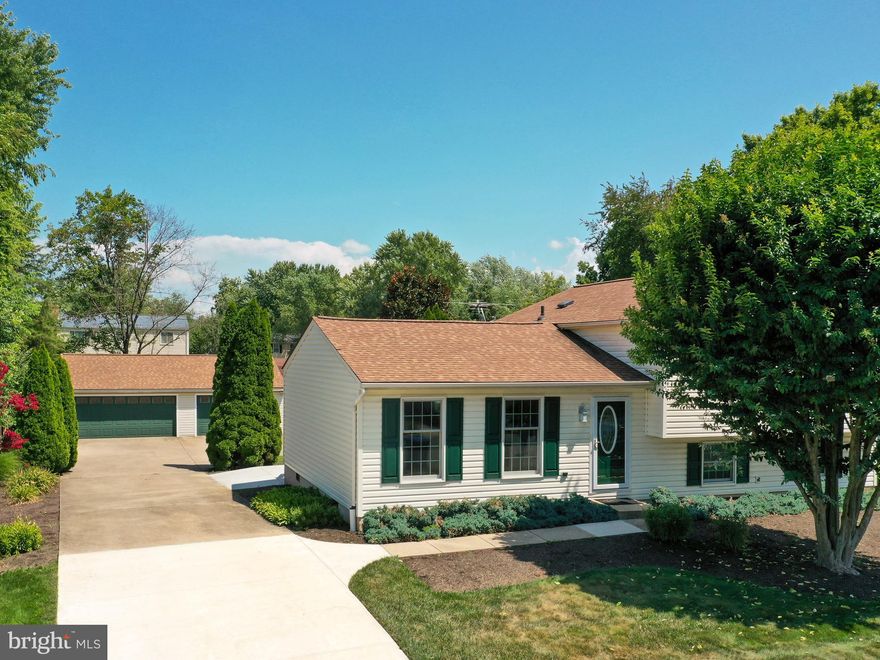 Great split level in-town with rare 3 car detached oversized garage for car or hobby enthusiasts.  Spacious backyard, NON HOA.  Updated and renovated with new carpet, updated baths (2023), stainless appliances (2020), Roof 50 year architectural shingles (2015), new patio, fresh paint, HVAC (2018) with transferable service agreement to Jan 2024.   Hardwoods on main, 3 bedrooms/2 full baths upstairs.  Walking distance to downtown Leesburg, easy access to Rt. 15 and major commuting routes.  A rare find in this price range so don't miss it!