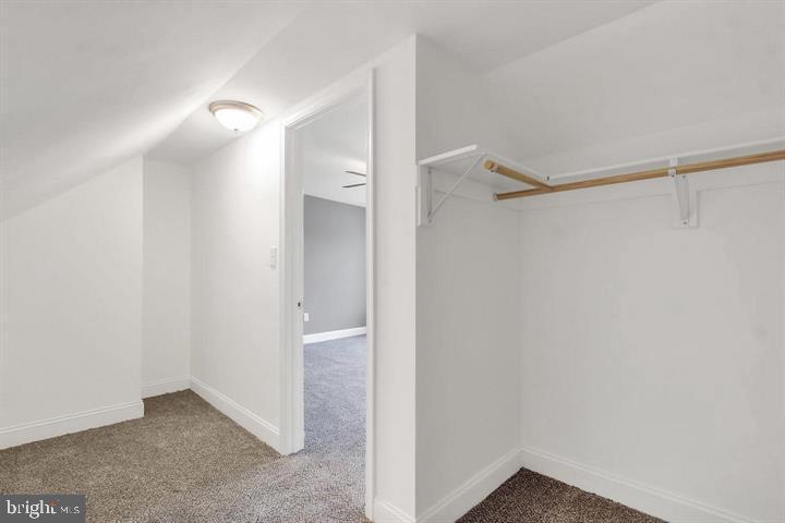 HOLABIRD PARK - Residential