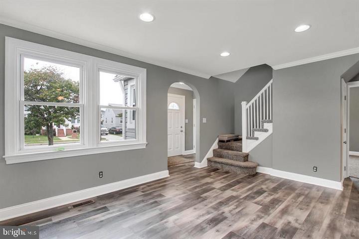 HOLABIRD PARK - Residential