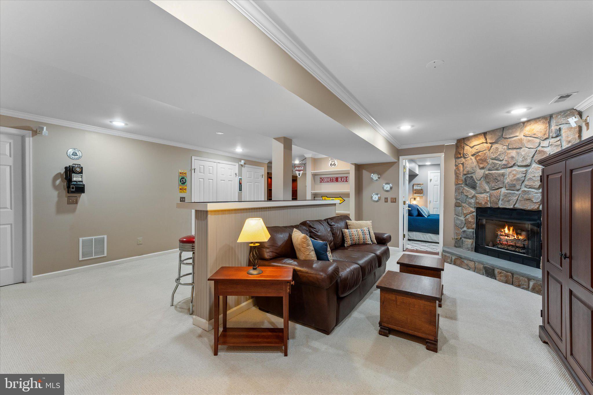 ASHBURN VILLAGE - Residential