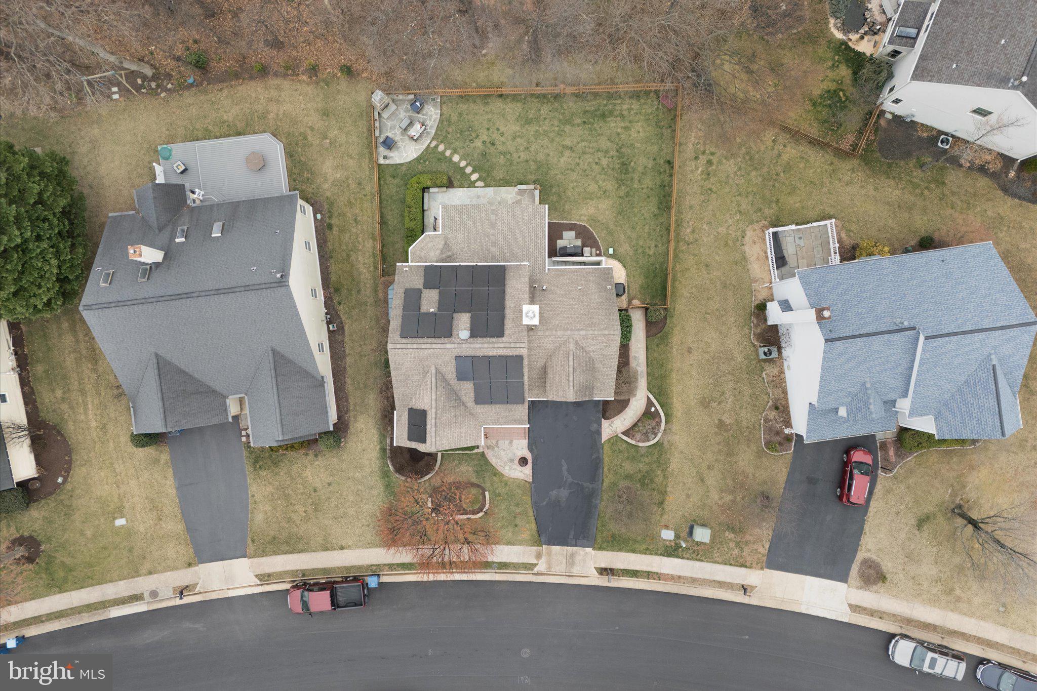 ASHBURN VILLAGE - Residential