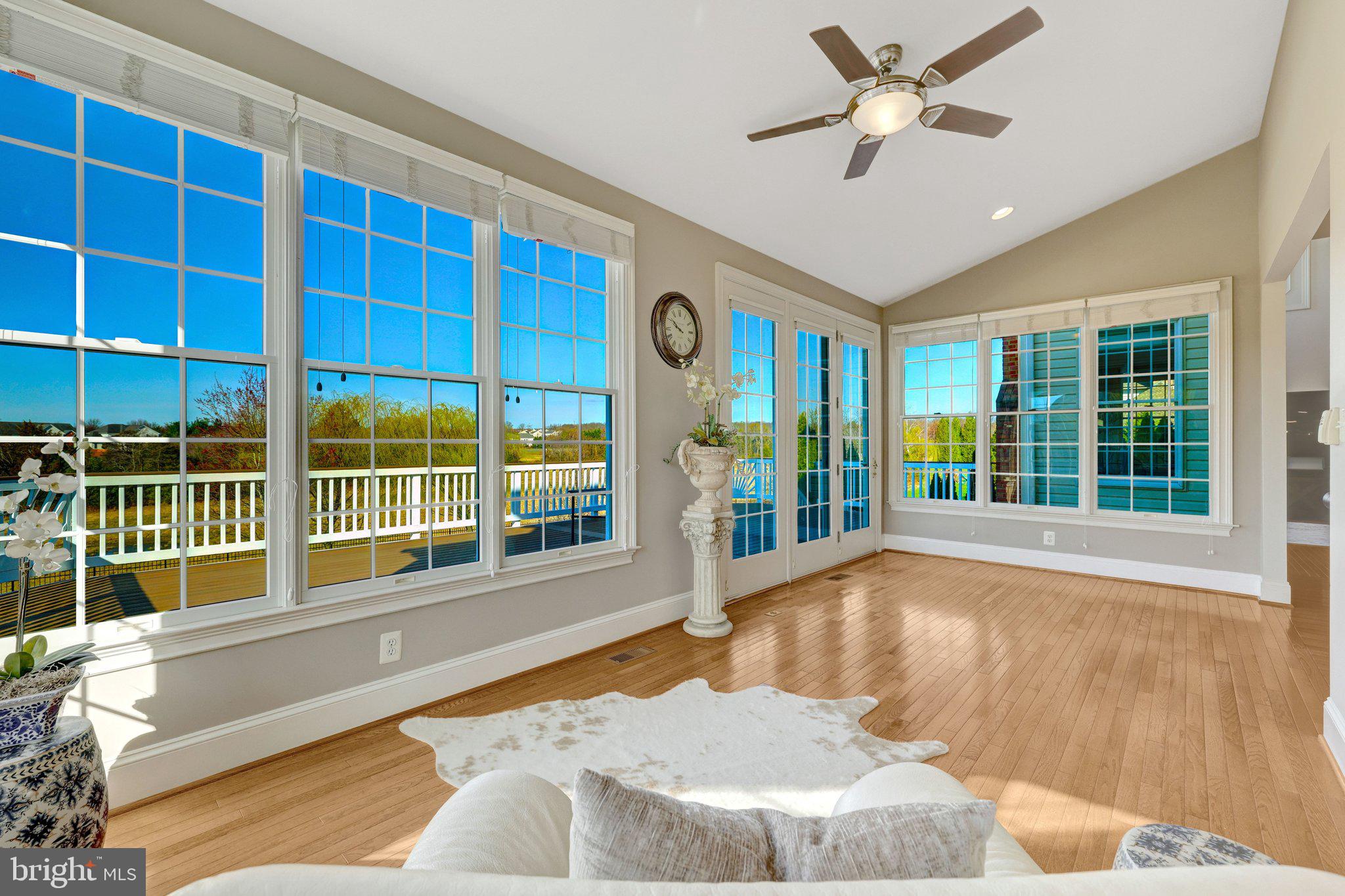 LOUDOUN VALLEY ESTATES - Residential