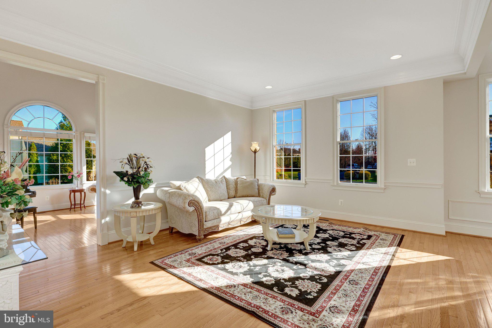 LOUDOUN VALLEY ESTATES - Residential