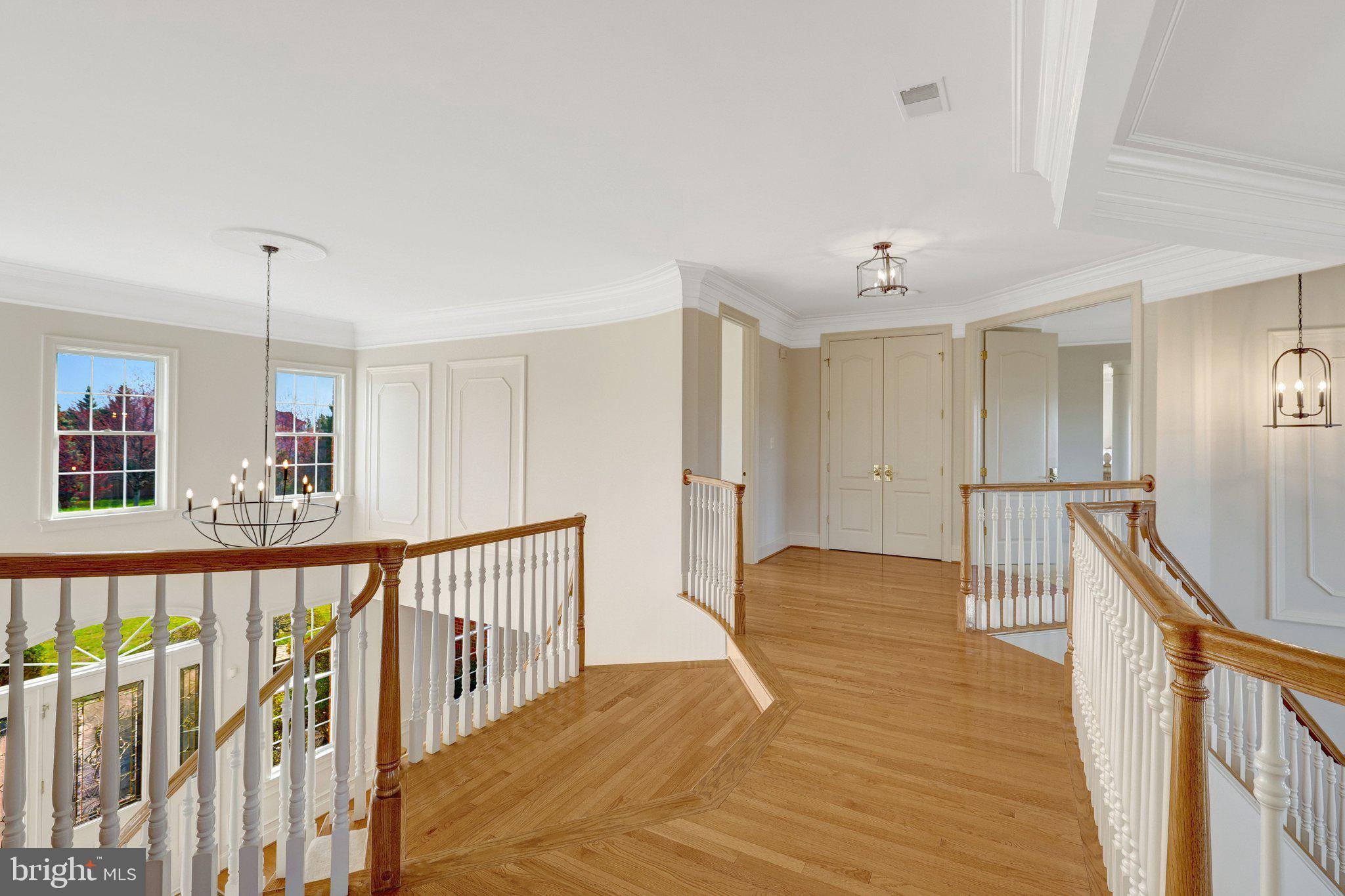 LOUDOUN VALLEY ESTATES - Residential