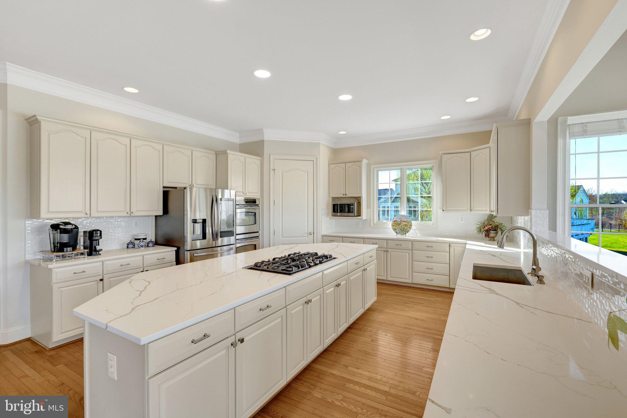 LOUDOUN VALLEY ESTATES - Residential