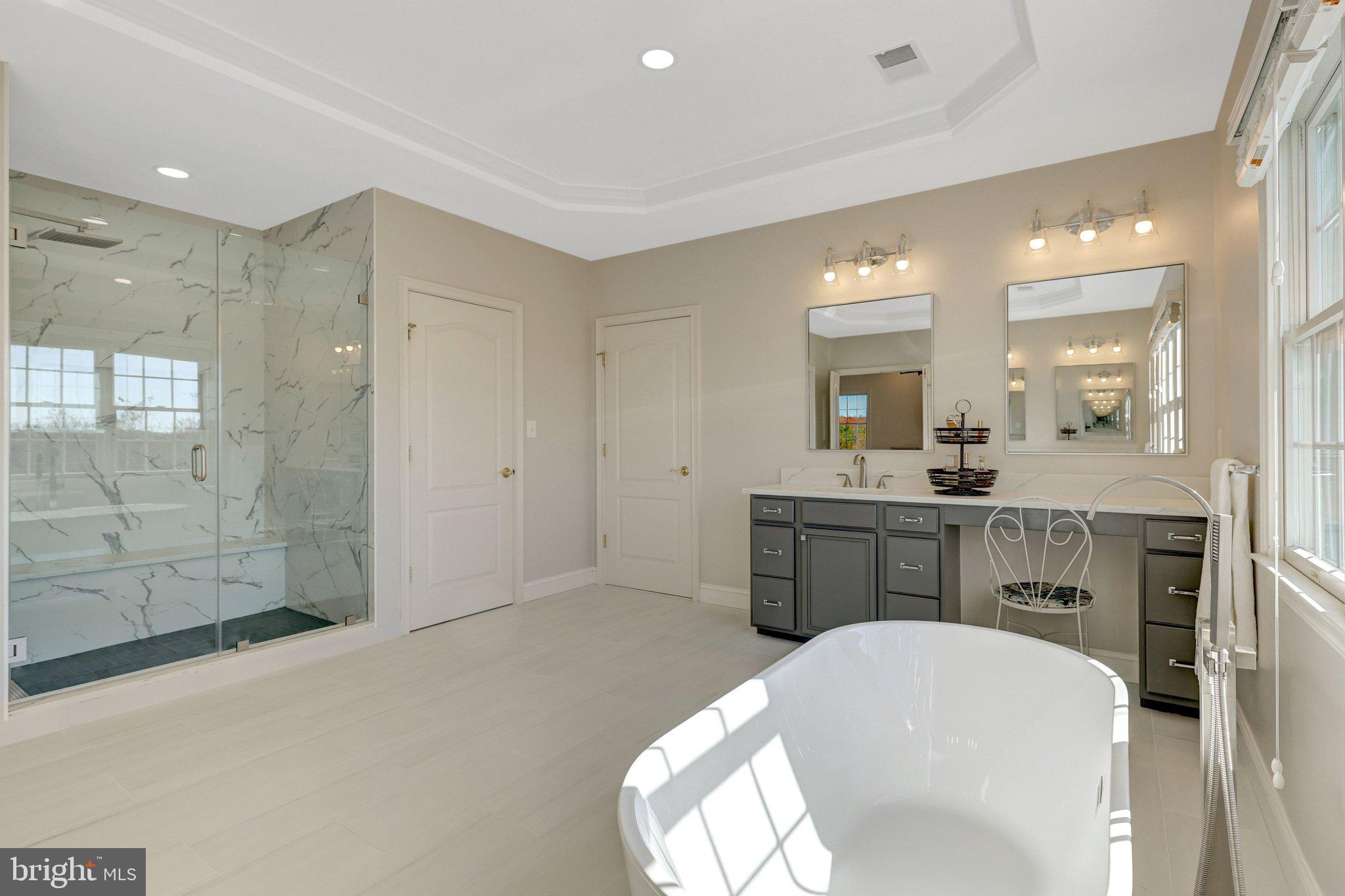 LOUDOUN VALLEY ESTATES - Residential