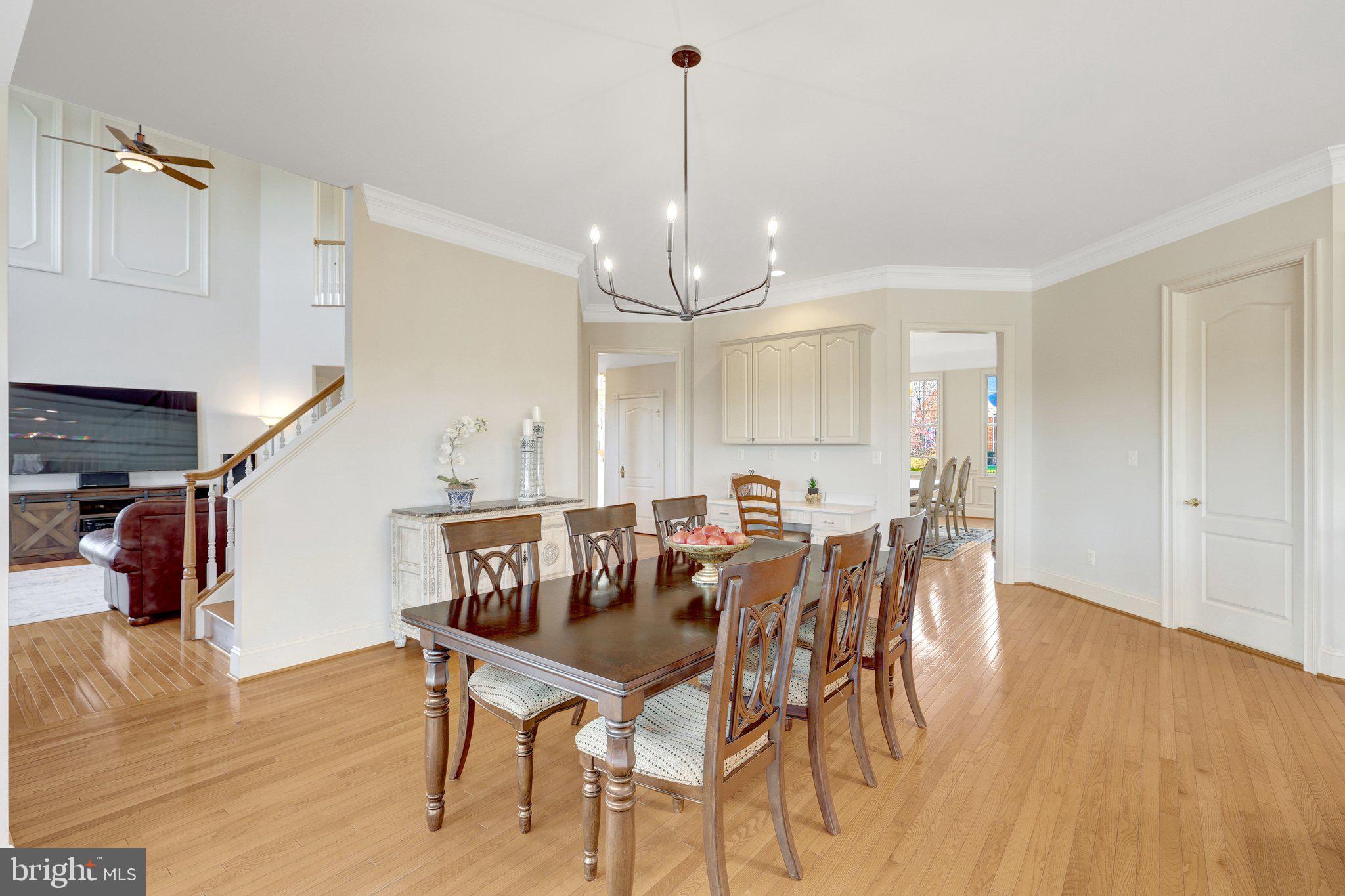 LOUDOUN VALLEY ESTATES - Residential