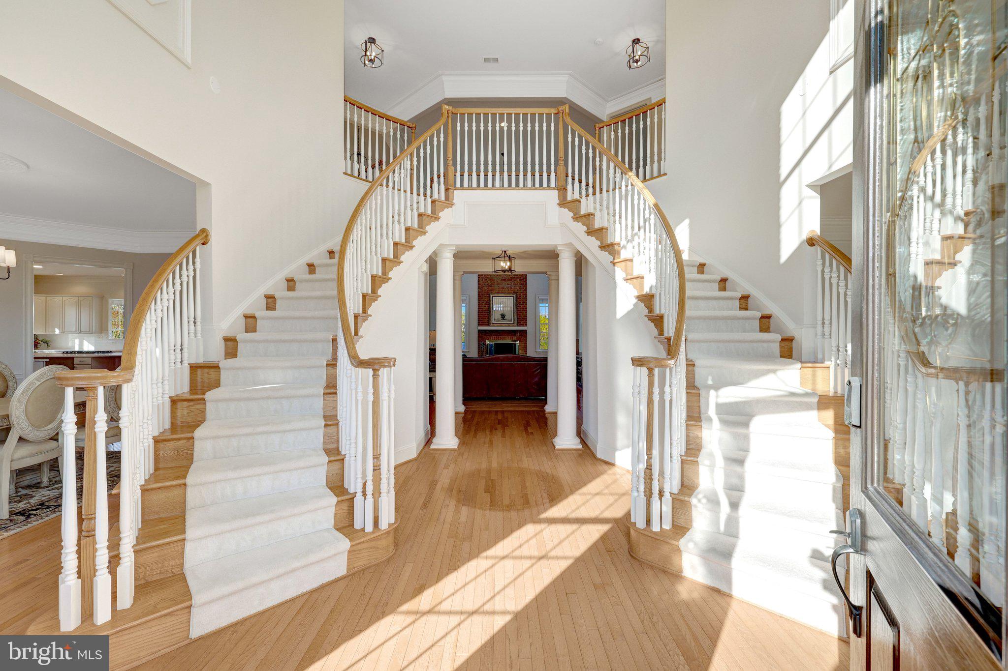 LOUDOUN VALLEY ESTATES - Residential