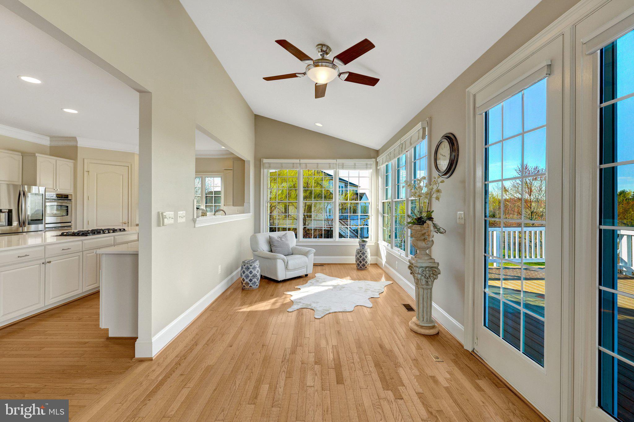 LOUDOUN VALLEY ESTATES - Residential