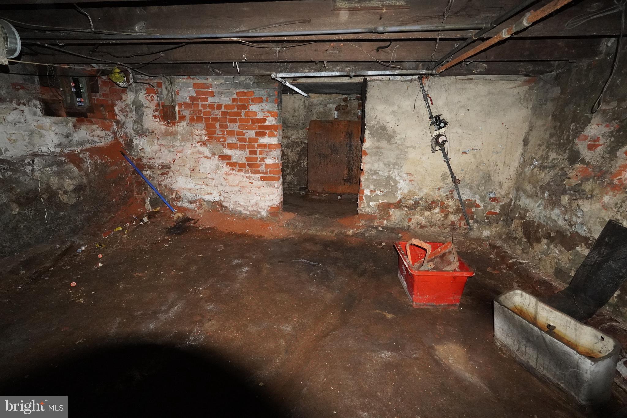 CHESTER CITY - Residential