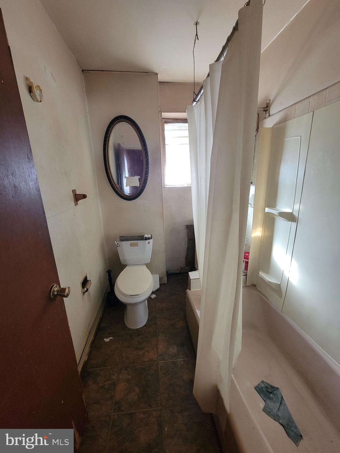 CHESTER CITY - Residential