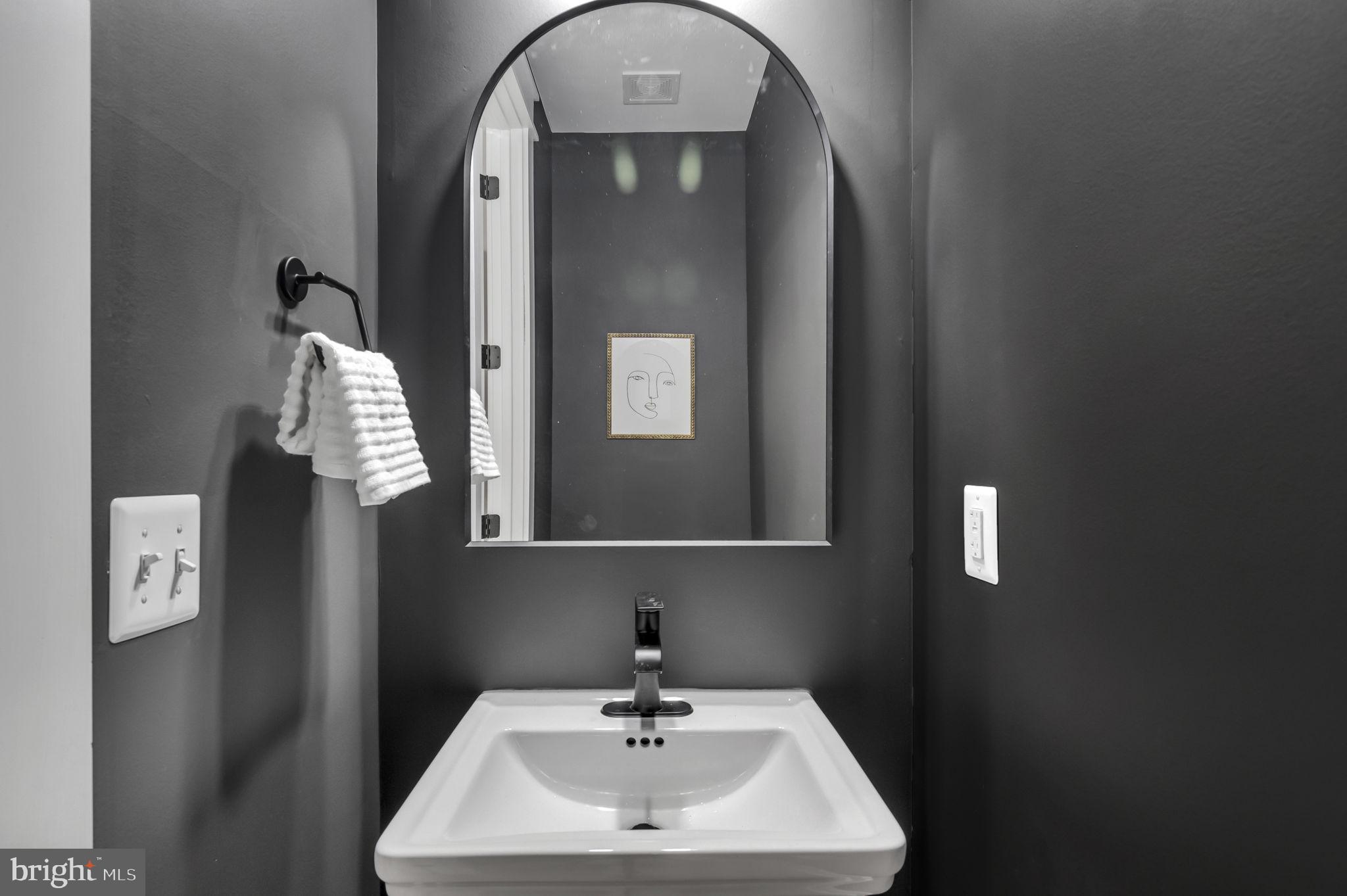 OLD TOWN ALEXANDRIA - Residential