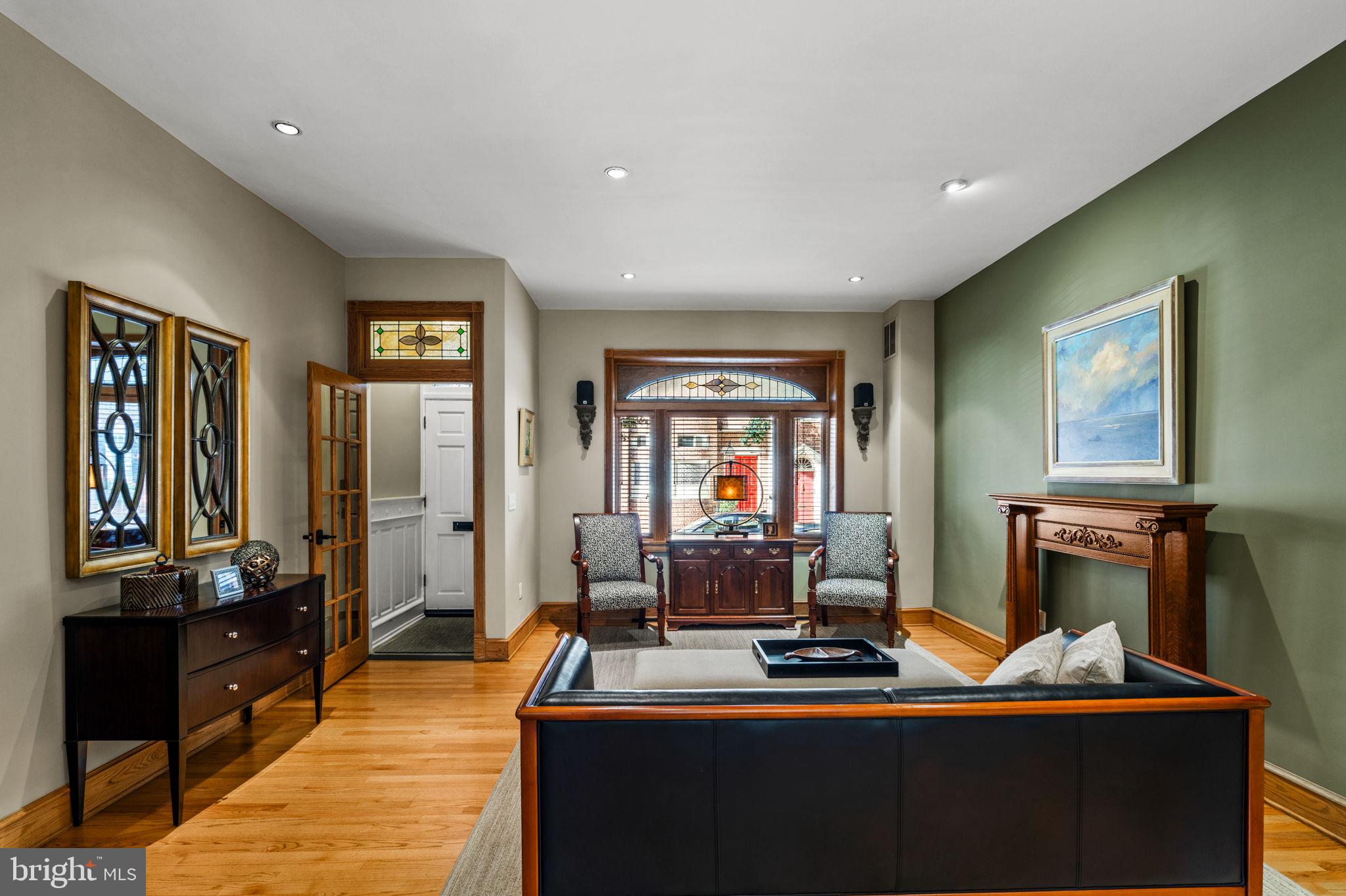 434 SPRUCE STREET