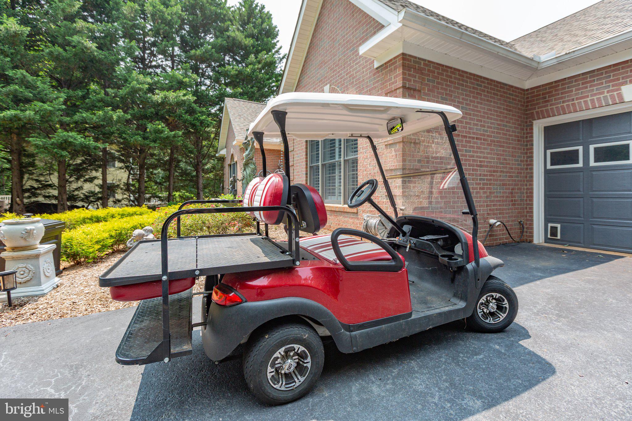 LONG ACRES - Residential