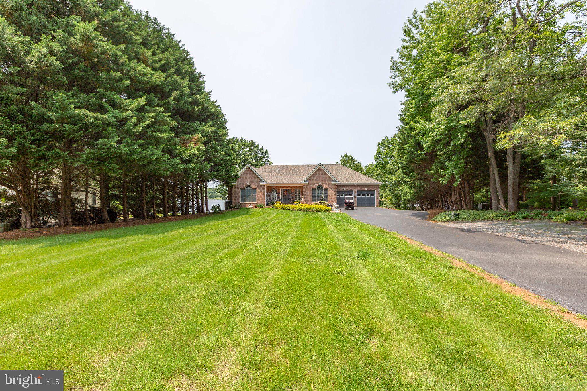 LONG ACRES - Residential