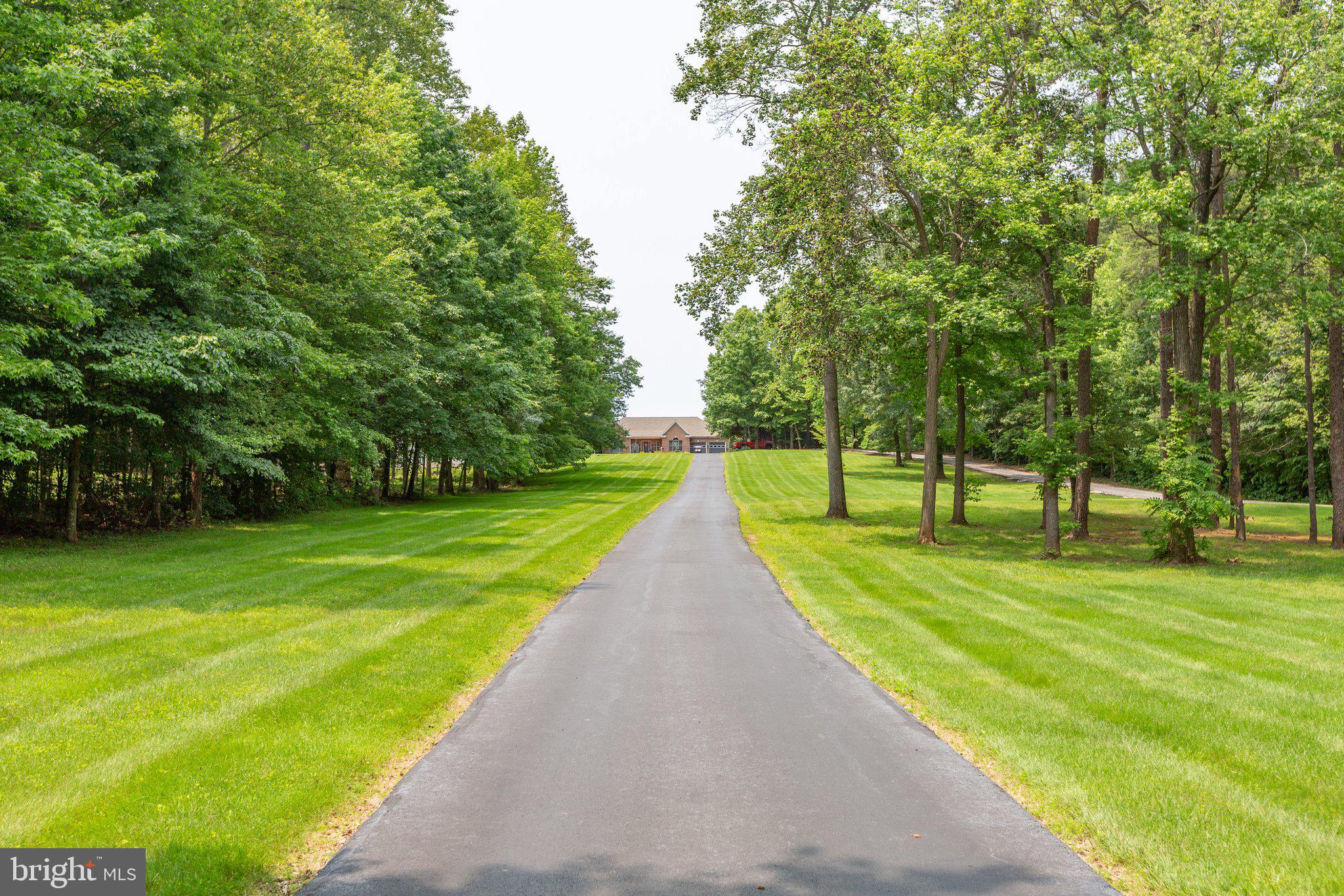 LONG ACRES - Residential