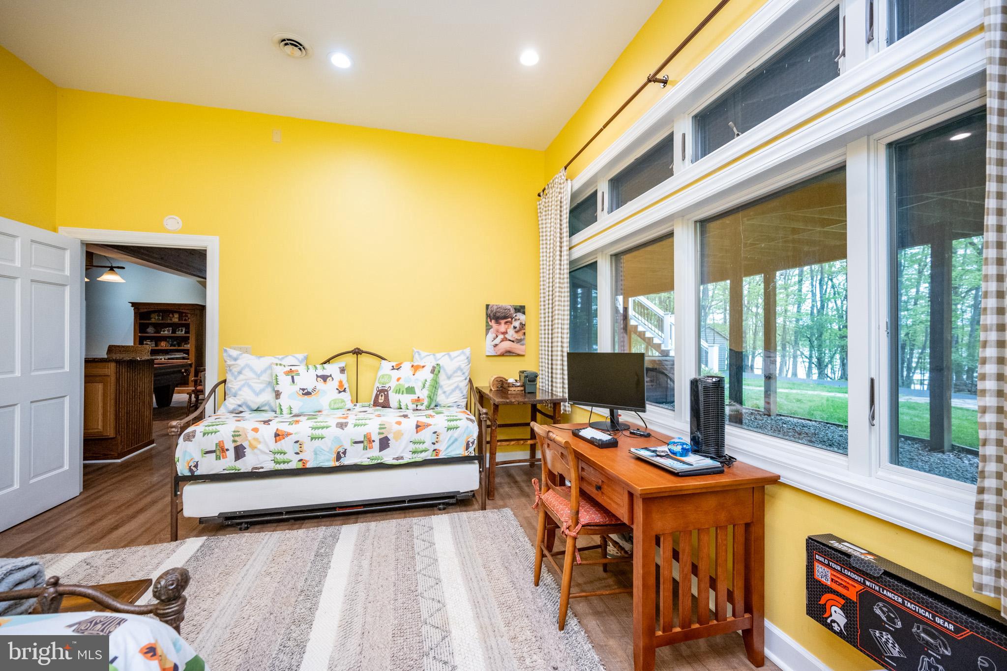 BLAKESLEE - Residential