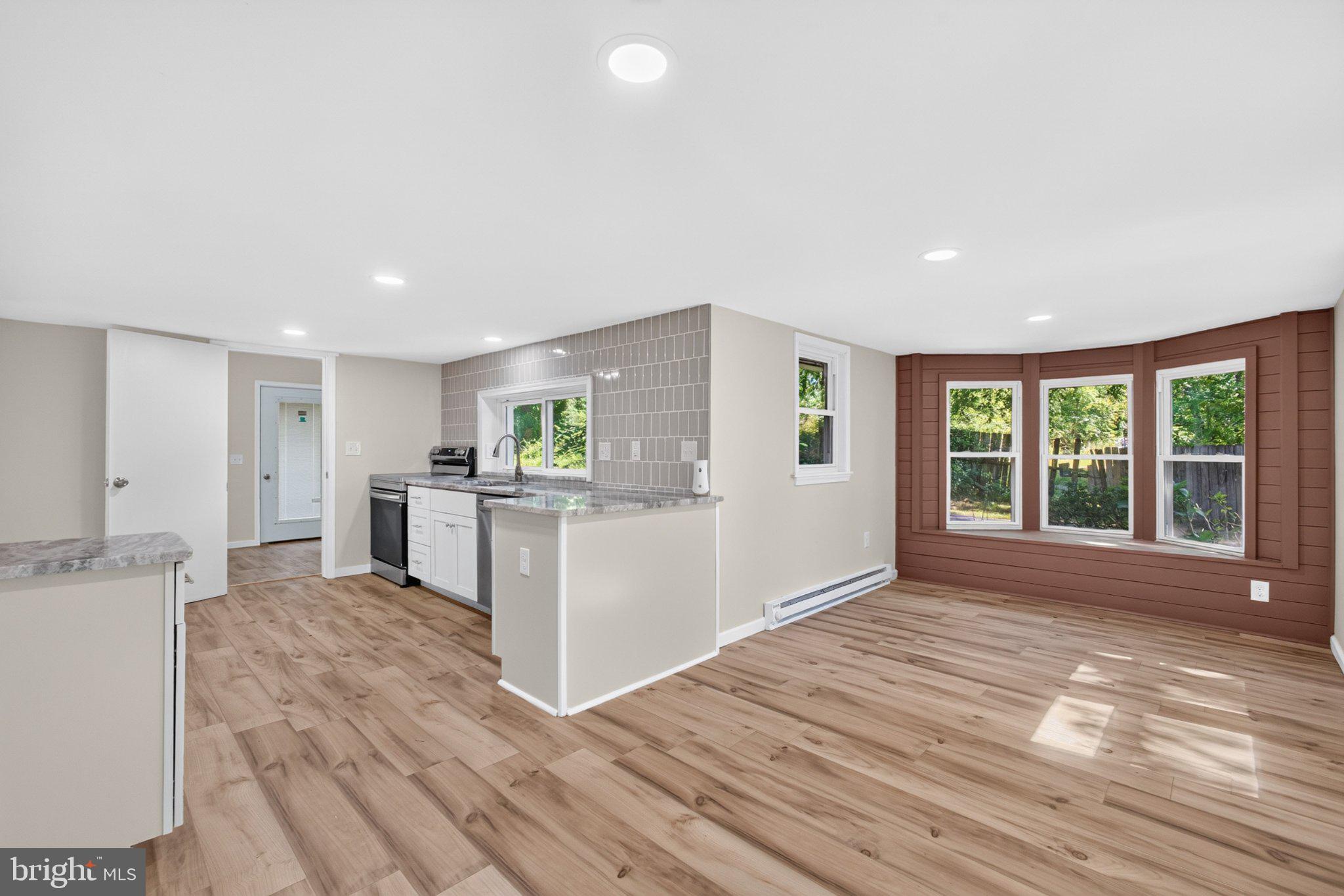 21 SILVER SWALLOW ROAD