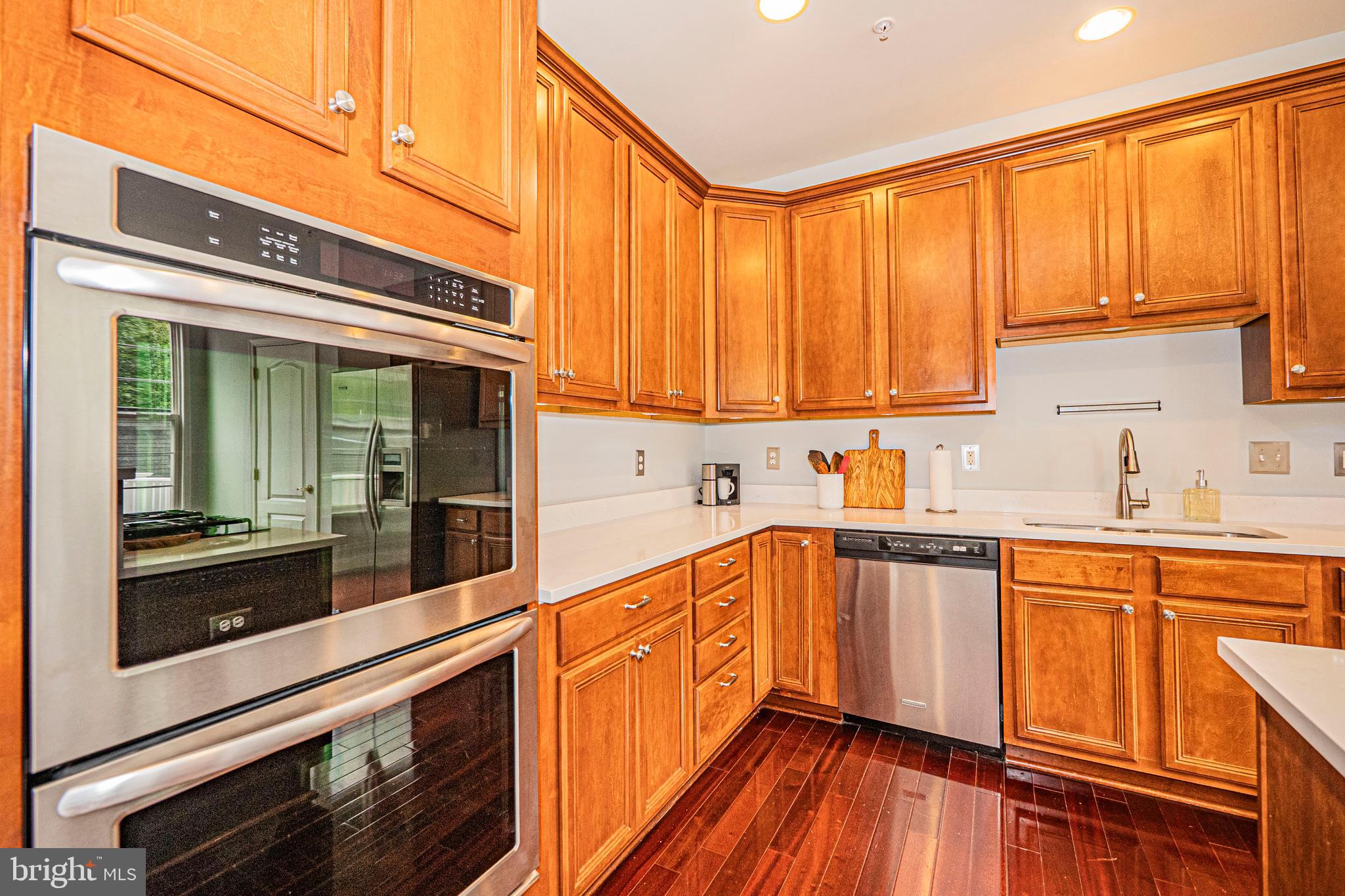 HIDDEN CREEK - Residential