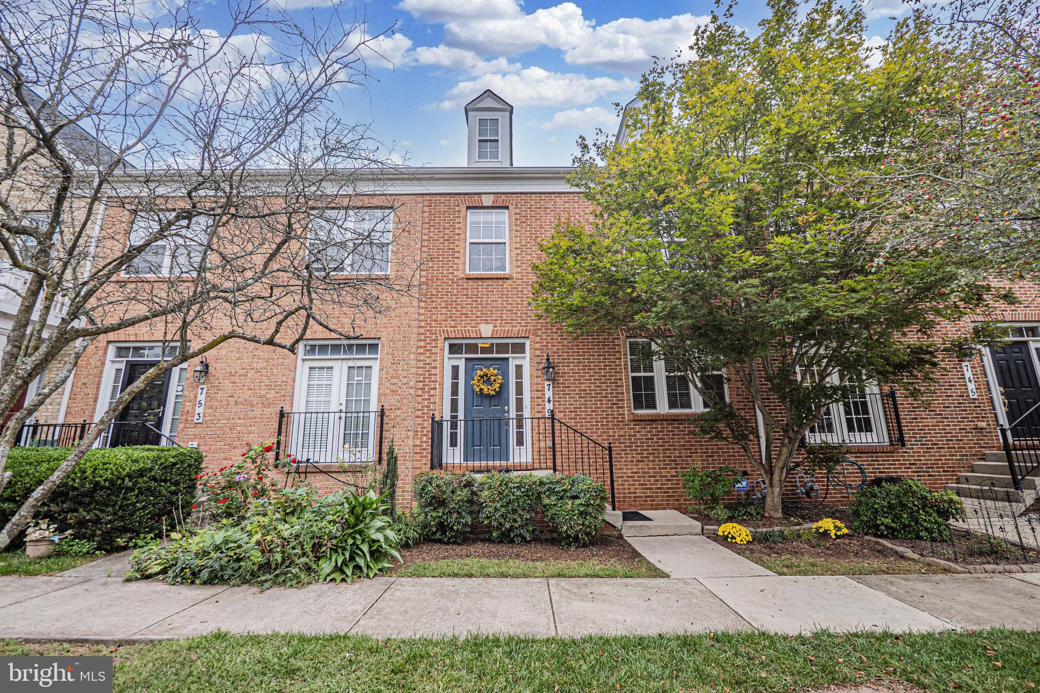 749 RAVEN AVENUE