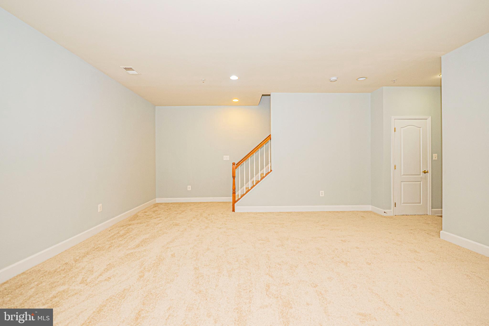 HIDDEN CREEK - Residential