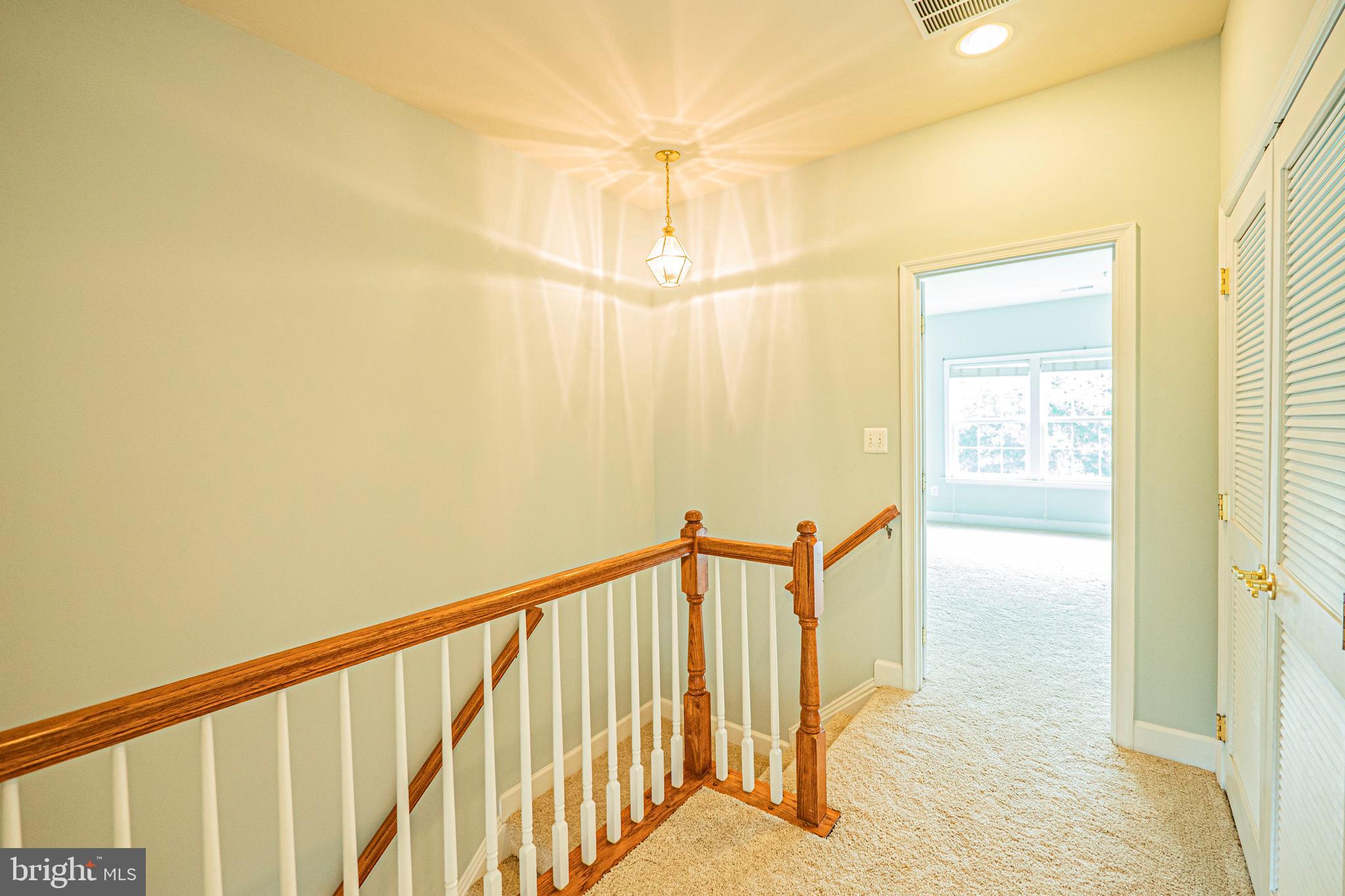 HIDDEN CREEK - Residential