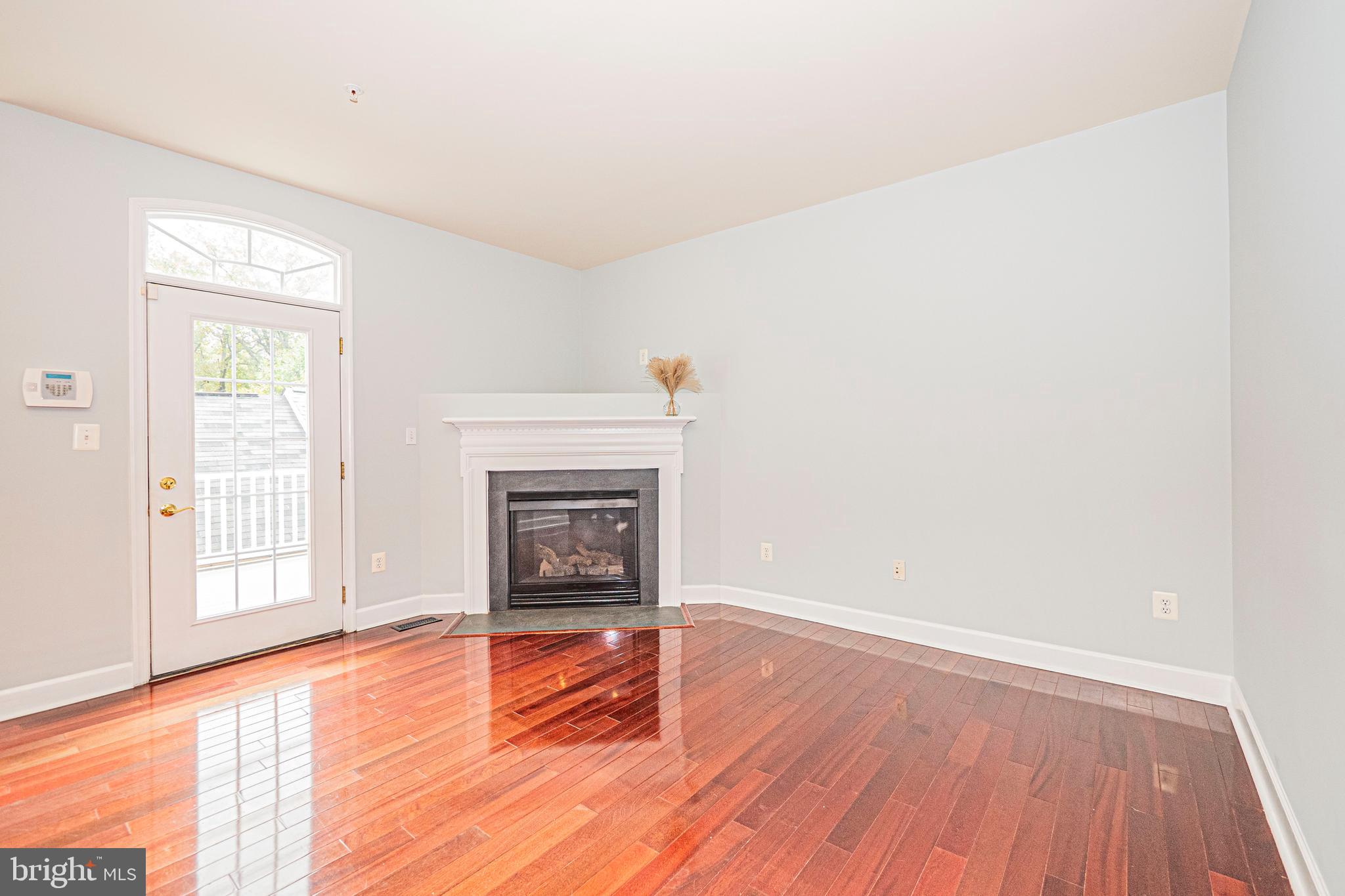 HIDDEN CREEK - Residential