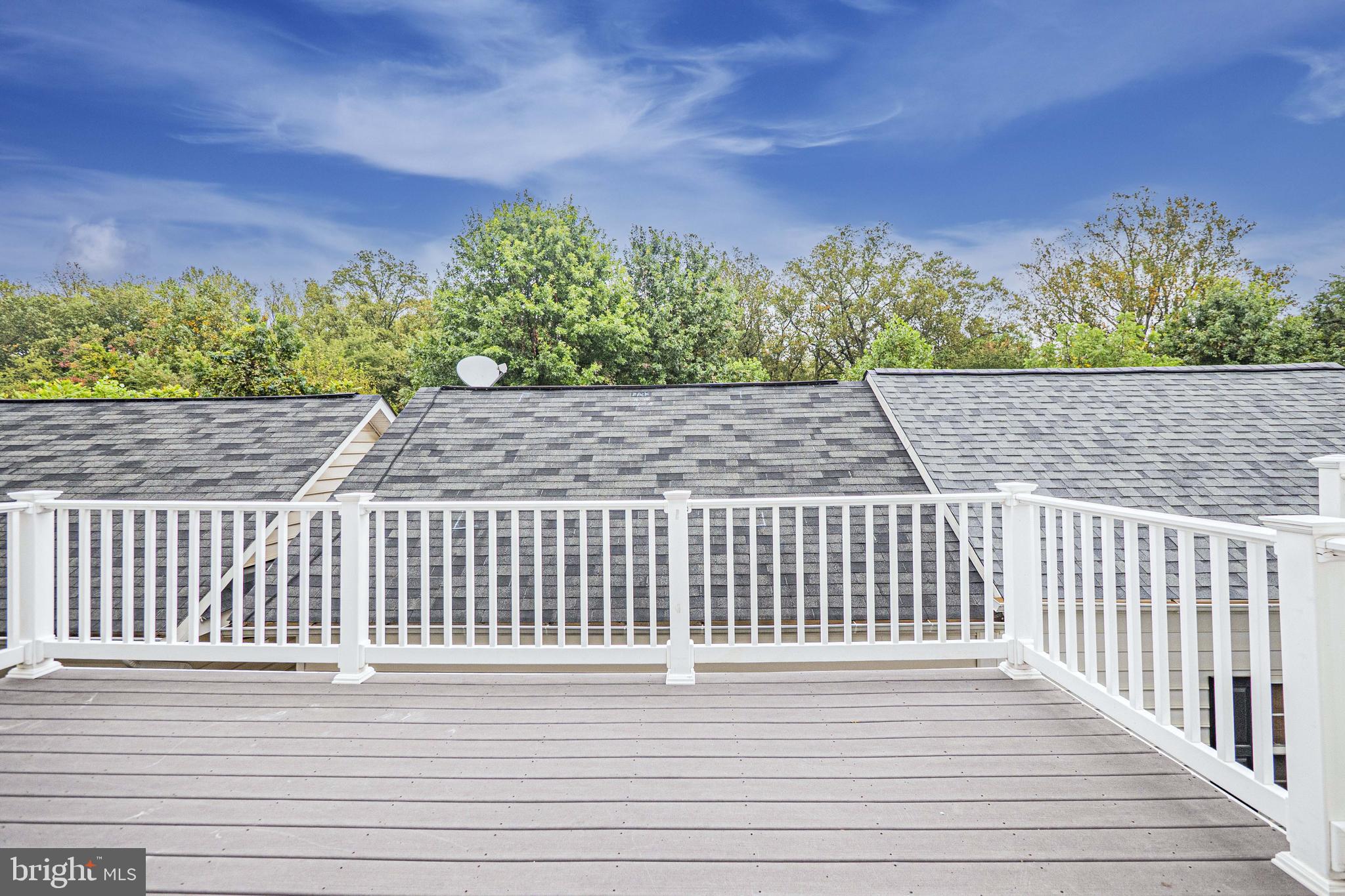 HIDDEN CREEK - Residential