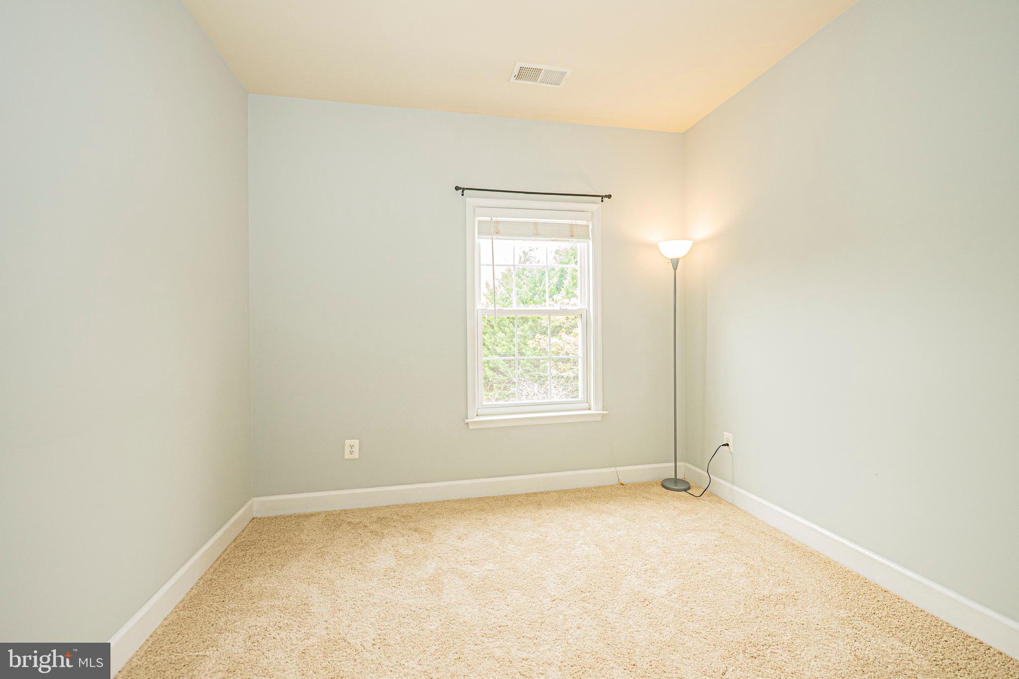 HIDDEN CREEK - Residential