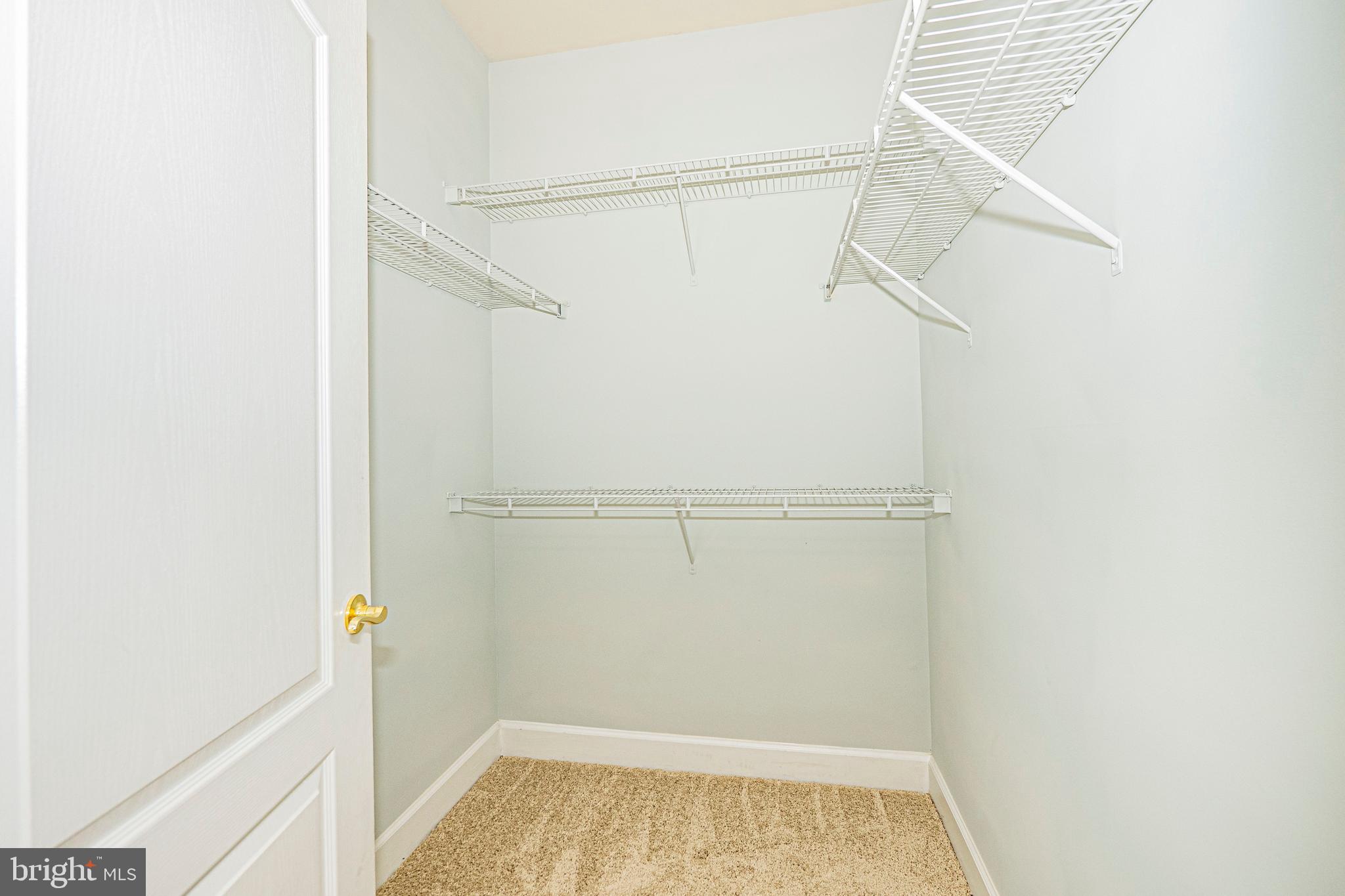 HIDDEN CREEK - Residential