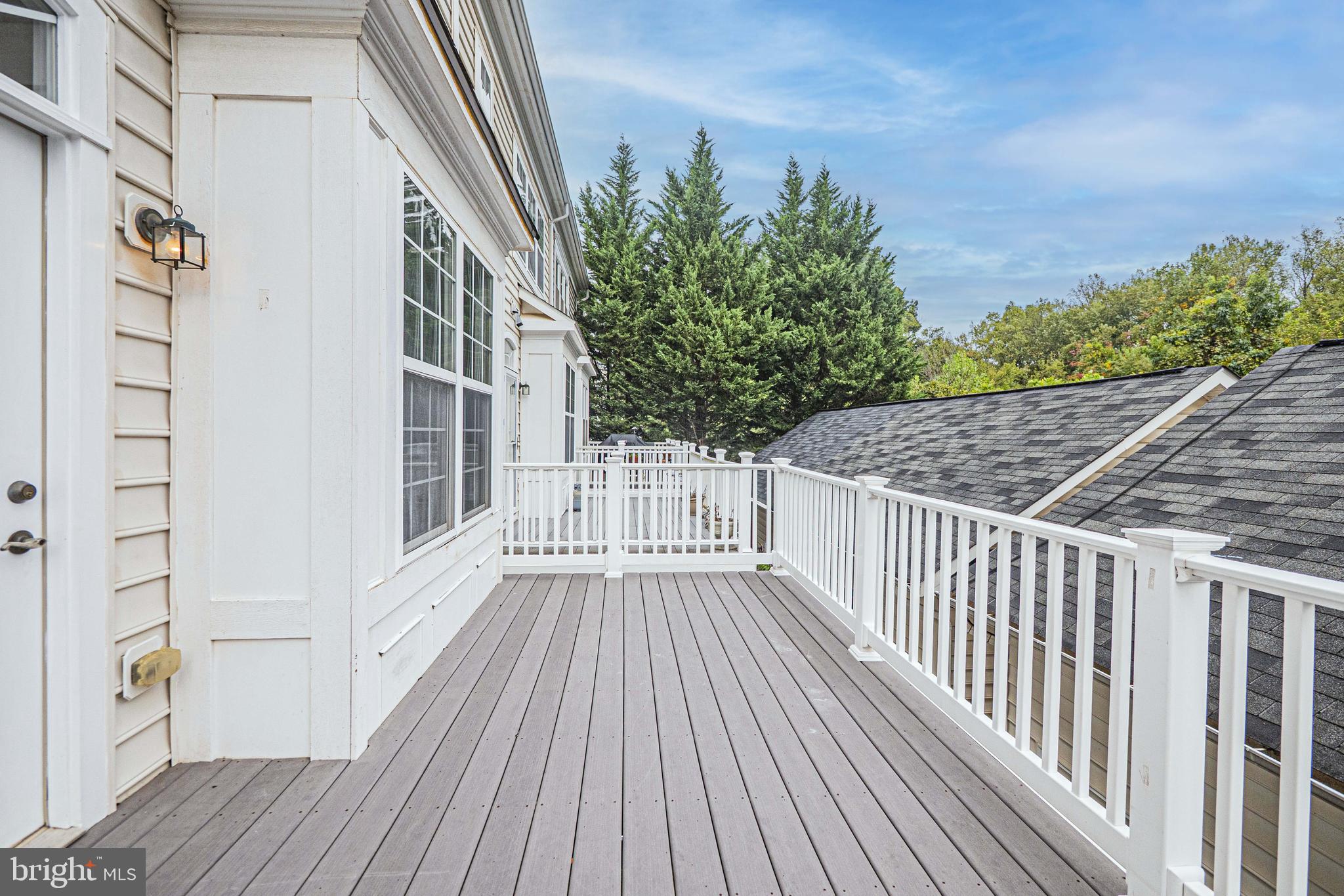 HIDDEN CREEK - Residential