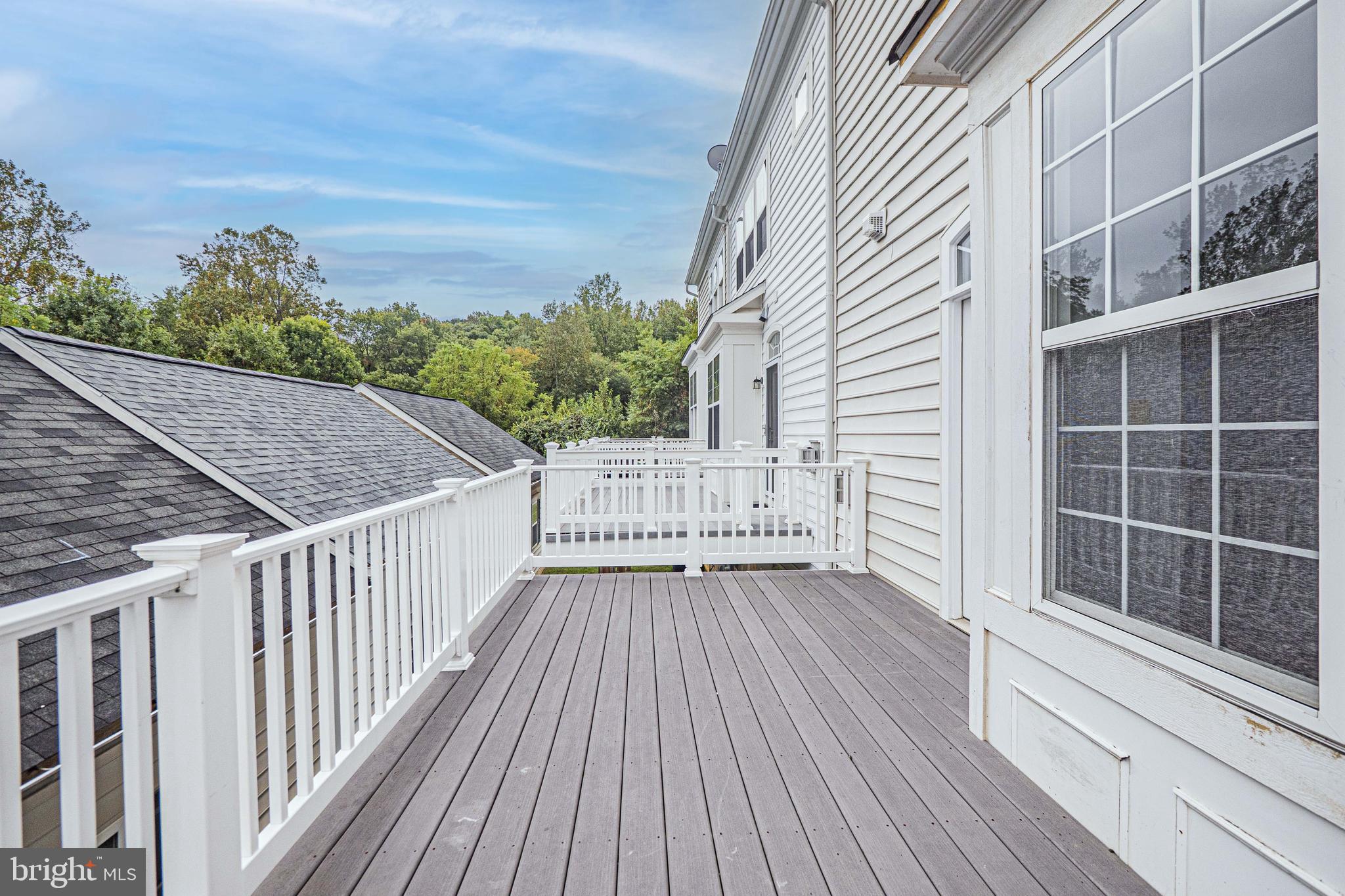 HIDDEN CREEK - Residential