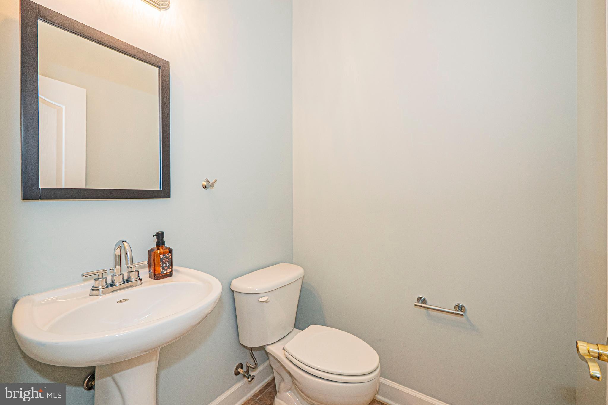 HIDDEN CREEK - Residential