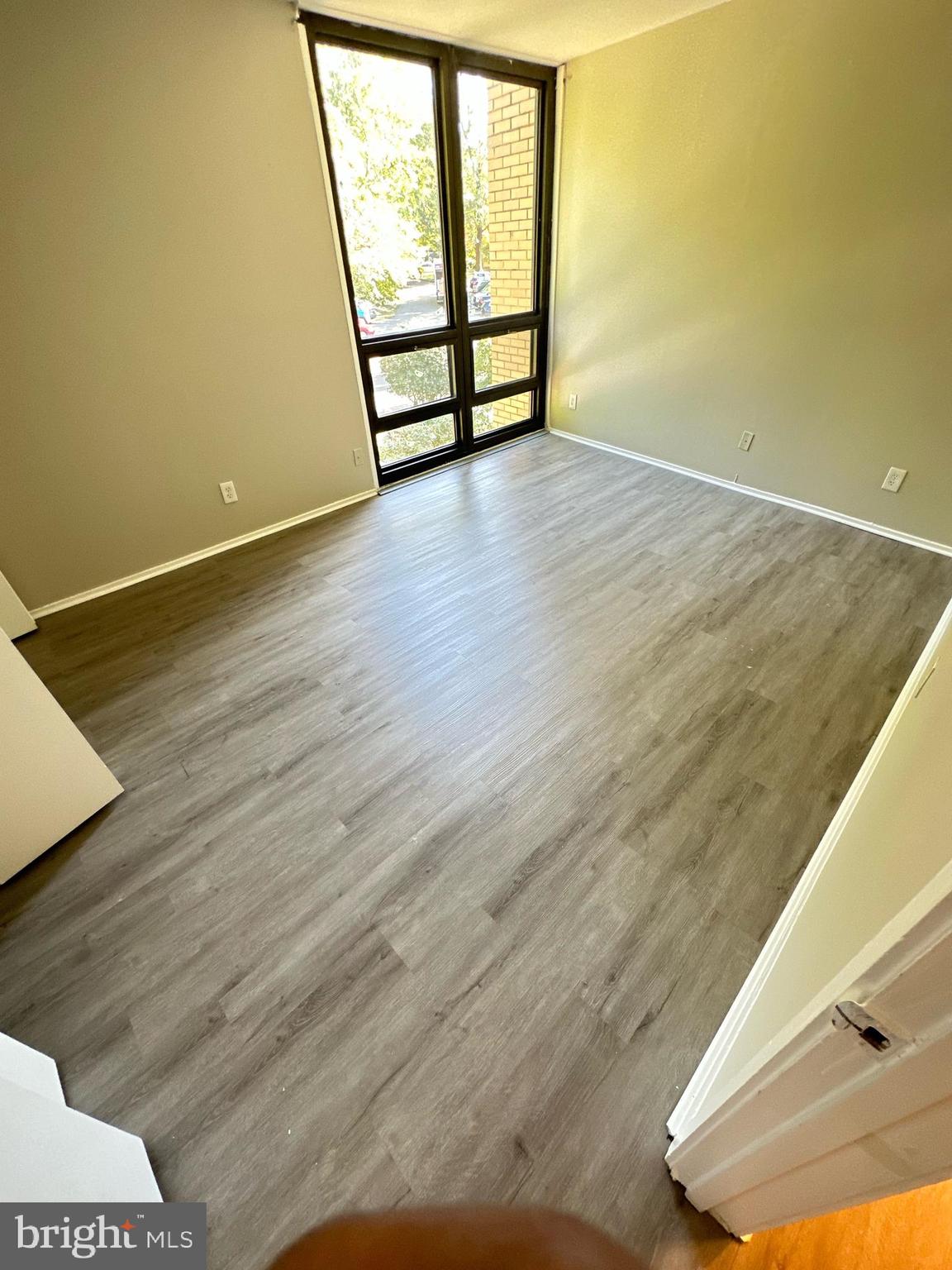 LAKE ANNE OF RESTON - Residential Lease